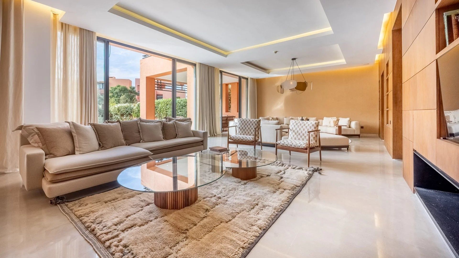 Louer Villa 6&nbsp;pièces 350&nbsp;m² Marrakech