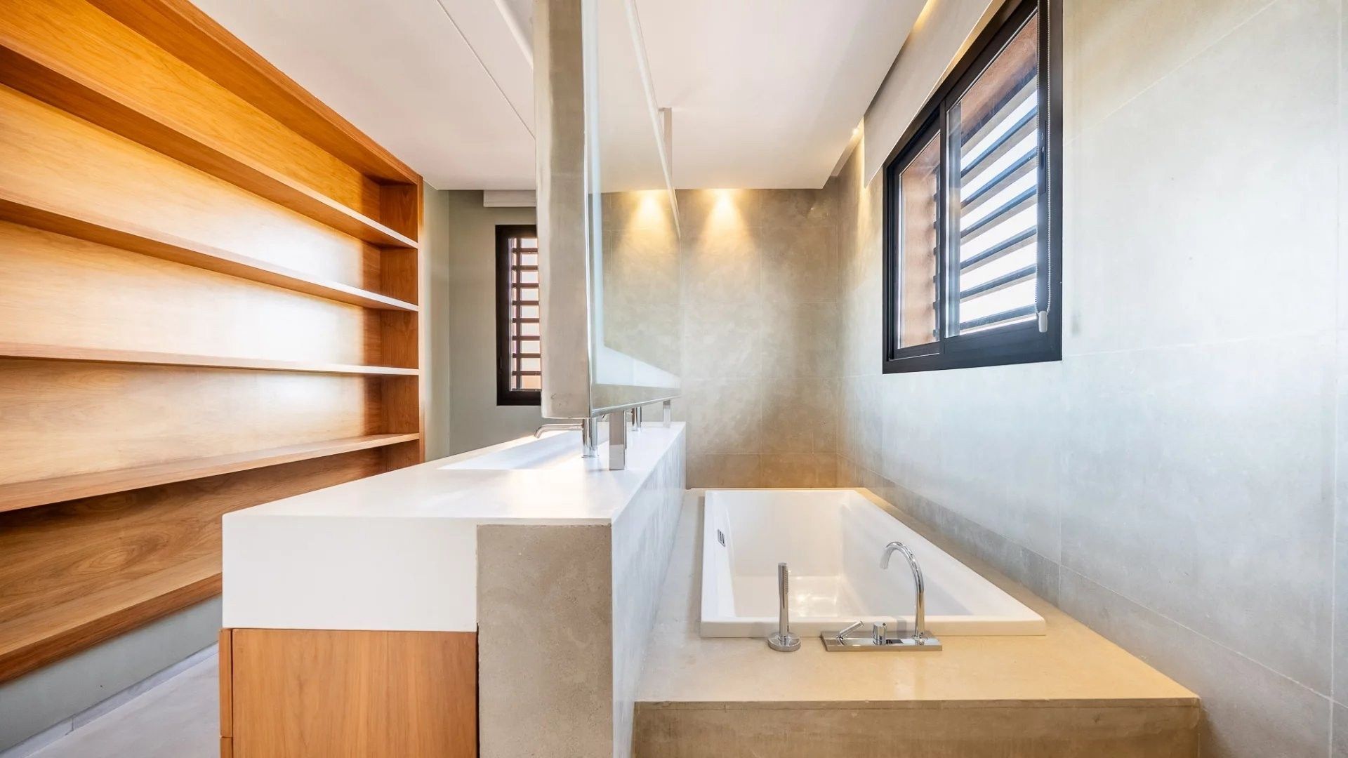 Louer Villa 6&nbsp;pièces 350&nbsp;m² Marrakech