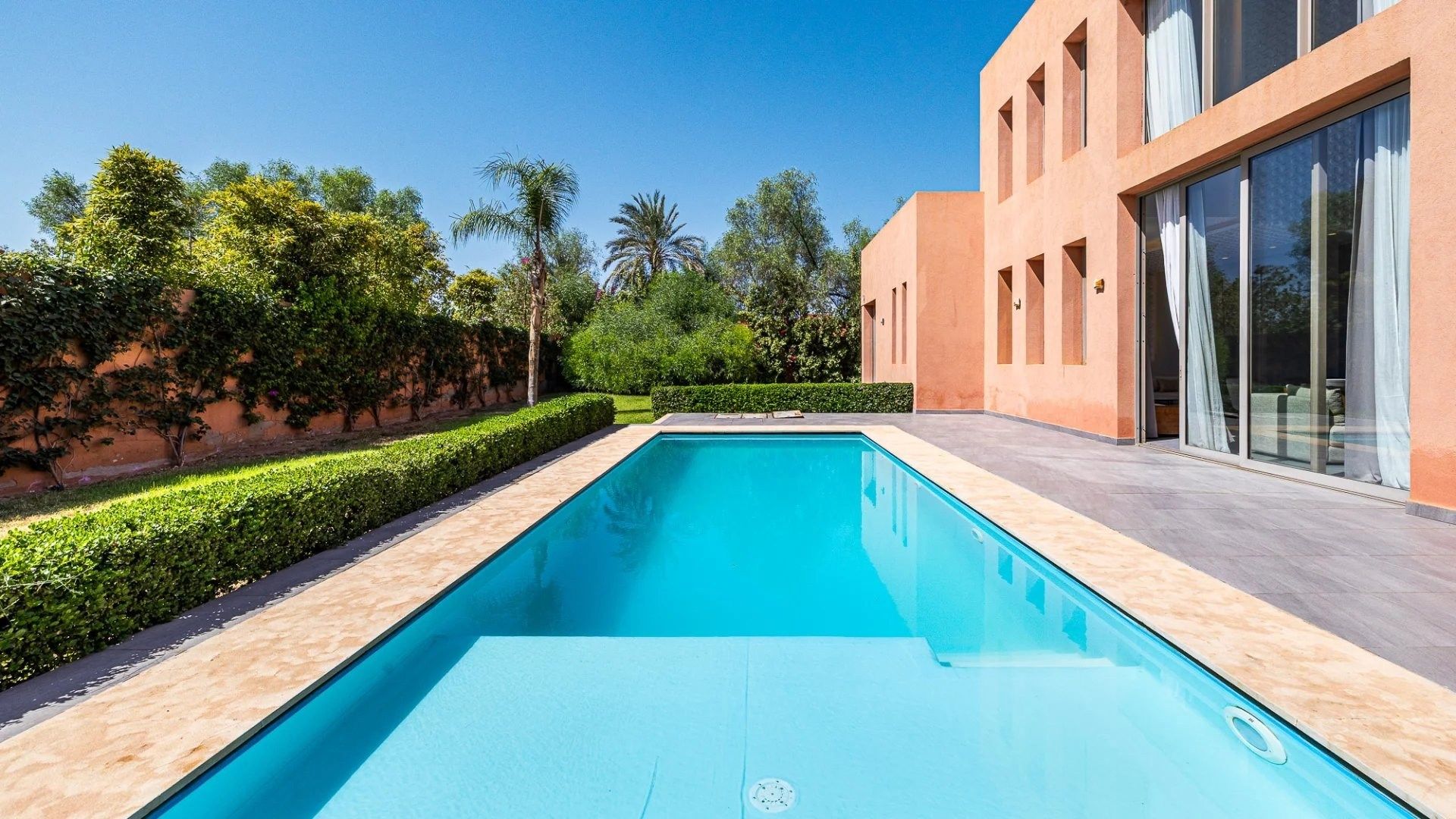Louer Villa 7&nbsp;pièces 400&nbsp;m² Marrakech