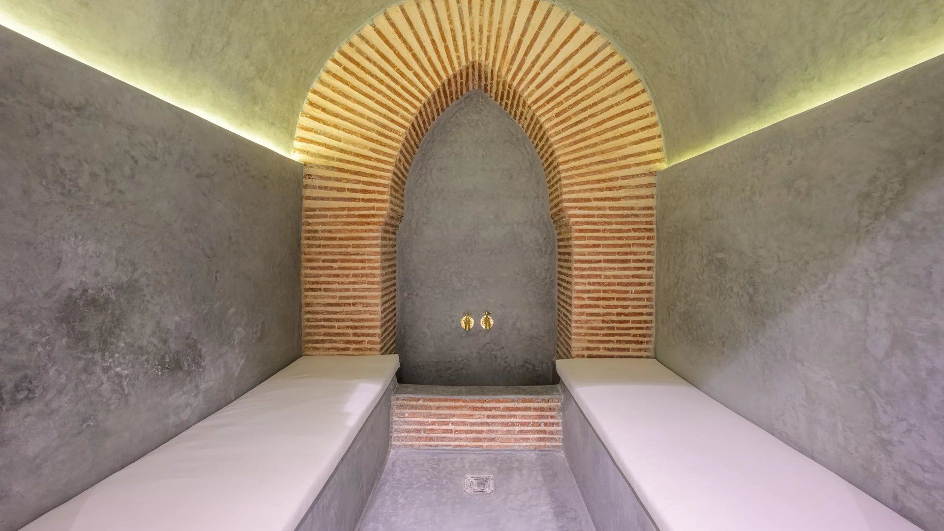 Louer Villa 7&nbsp;pièces 450&nbsp;m² Marrakech