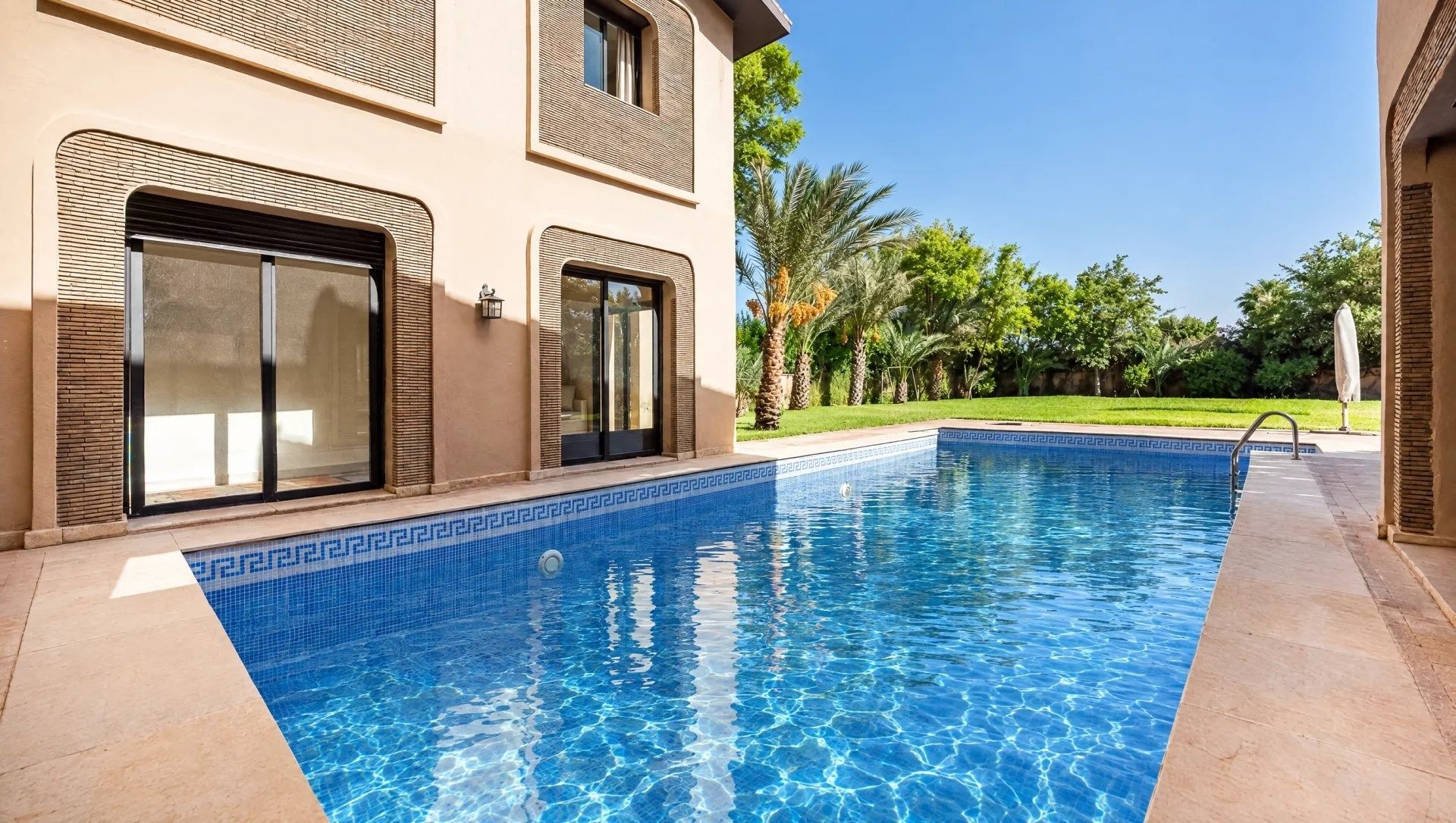 Louer Villa 12&nbsp;pièces 800&nbsp;m² Marrakech