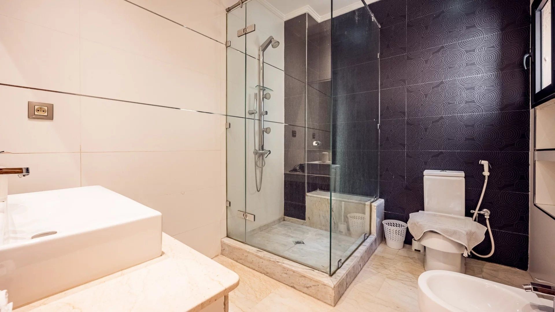 Louer Villa 12&nbsp;pièces 800&nbsp;m² Marrakech