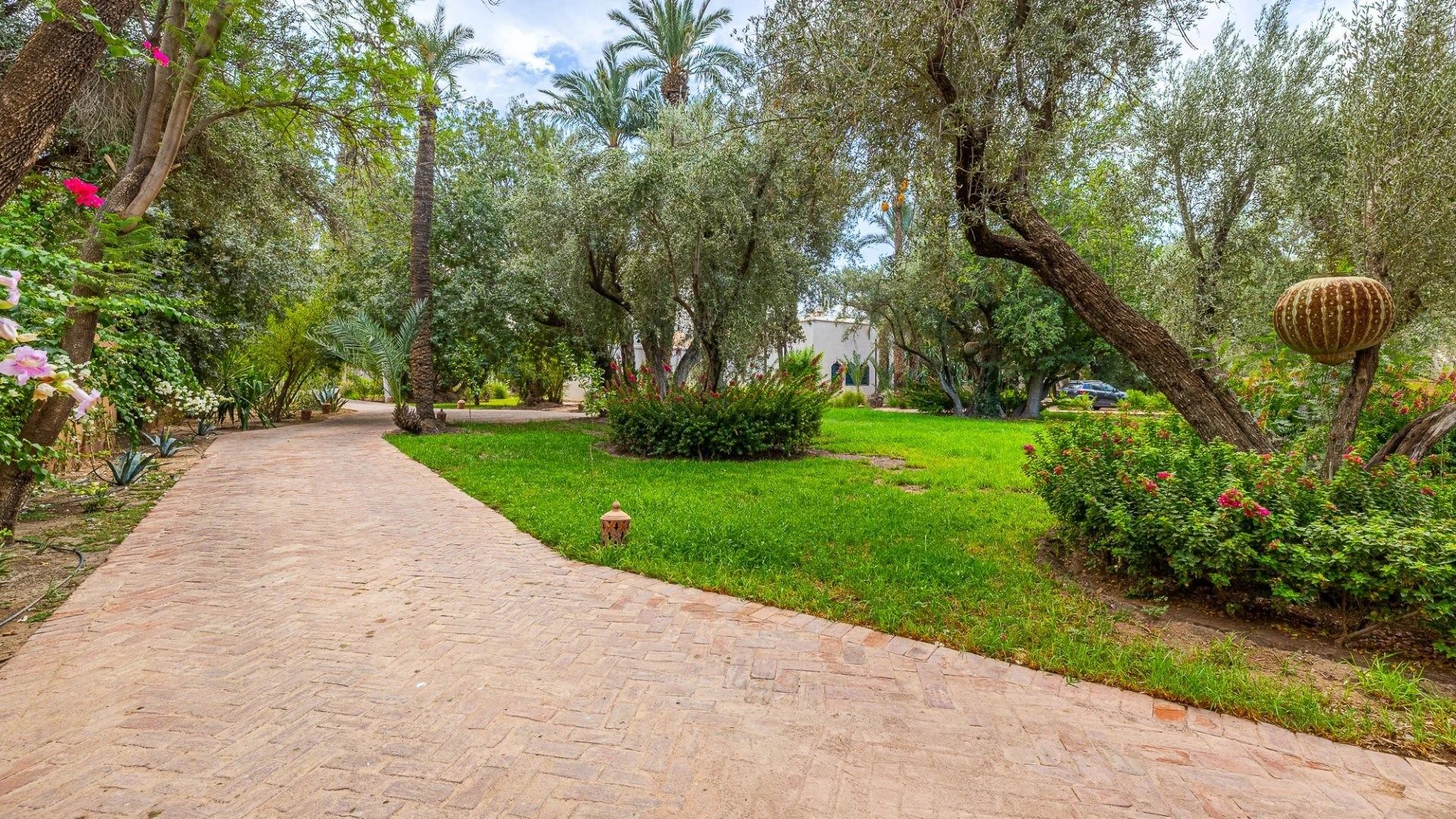 Acheter Villa 20&nbsp;pièces 1000&nbsp;m² Marrakech