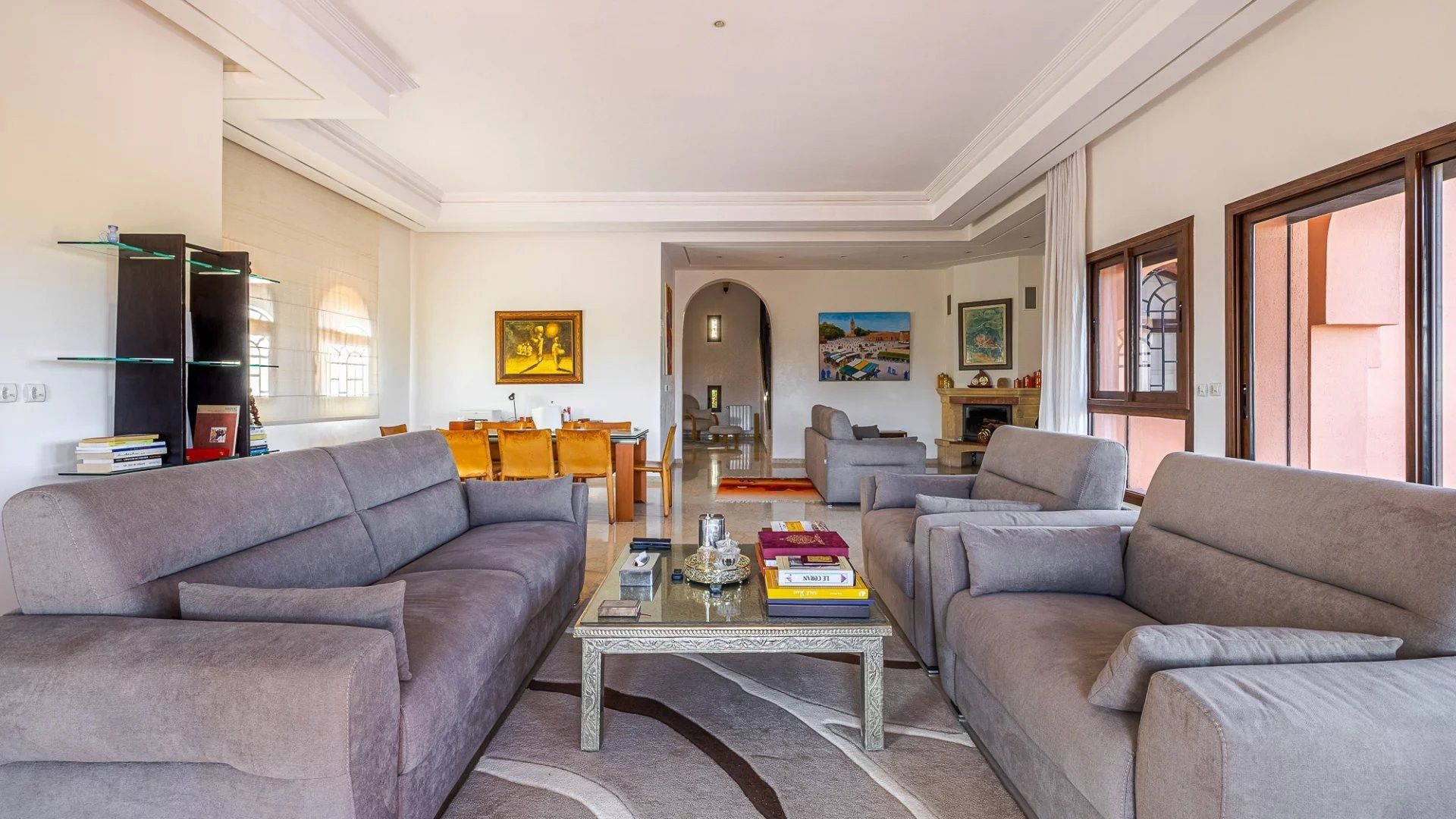 Louer Villa 8&nbsp;pièces 400&nbsp;m² Marrakech