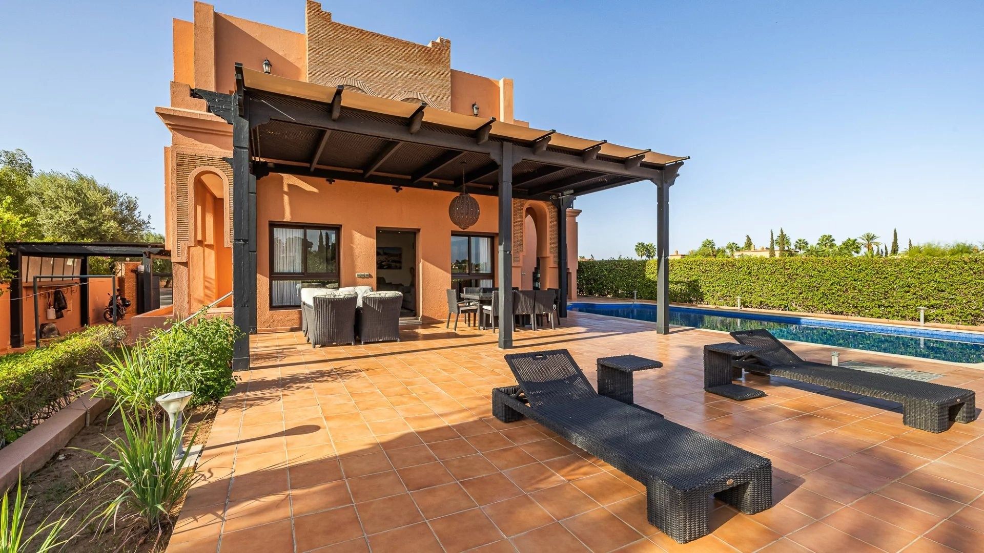 Louer Villa 8&nbsp;pièces 400&nbsp;m² Marrakech