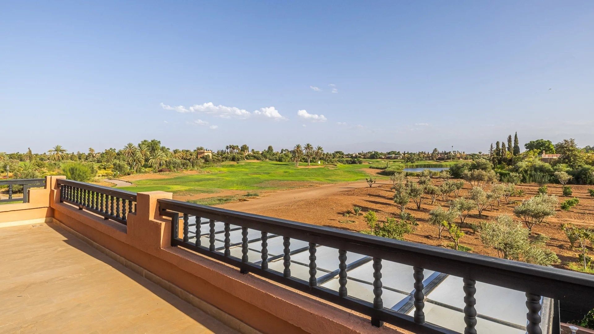 Louer Villa 8&nbsp;pièces 400&nbsp;m² Marrakech
