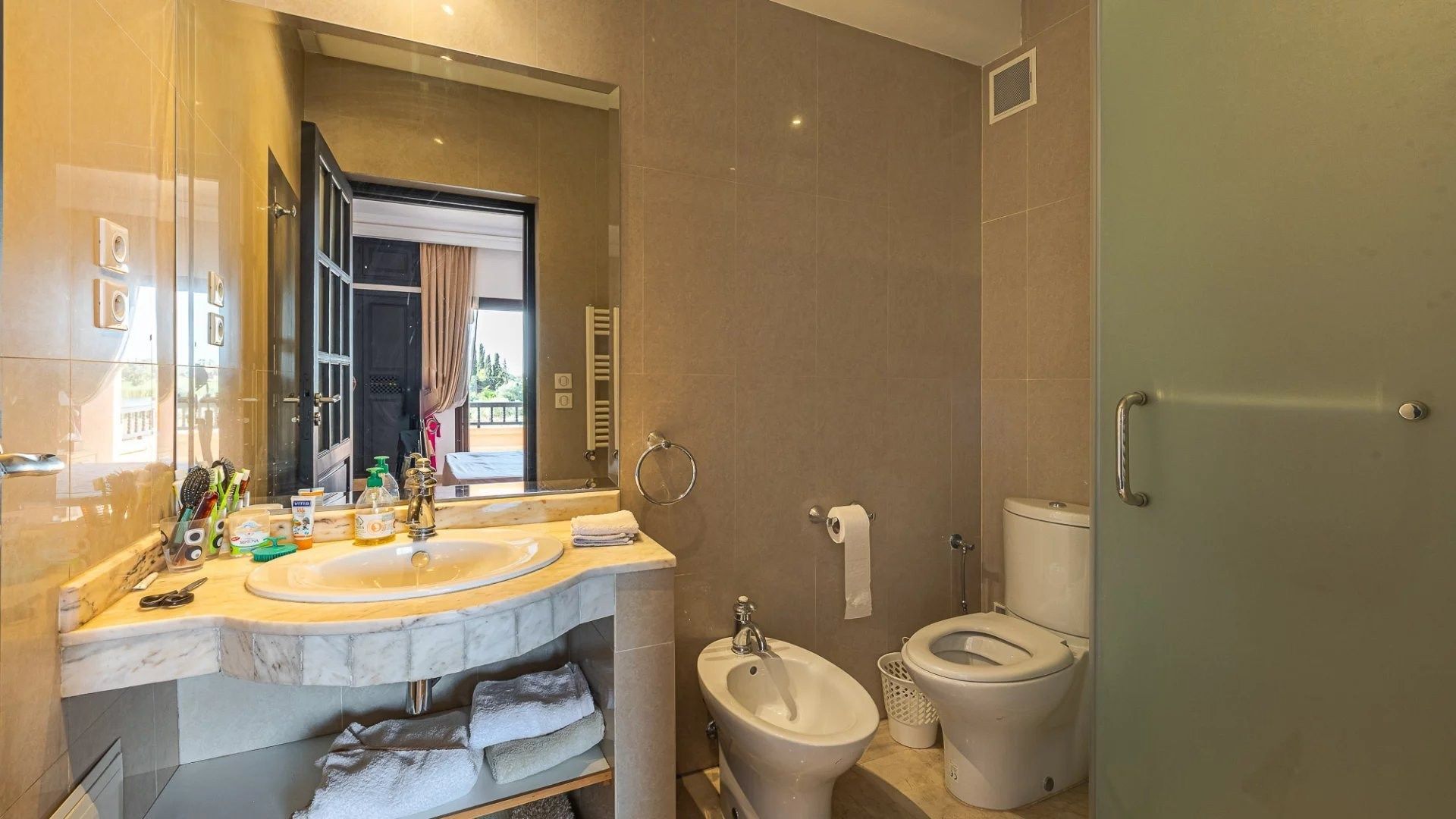 Louer Villa 8&nbsp;pièces 400&nbsp;m² Marrakech