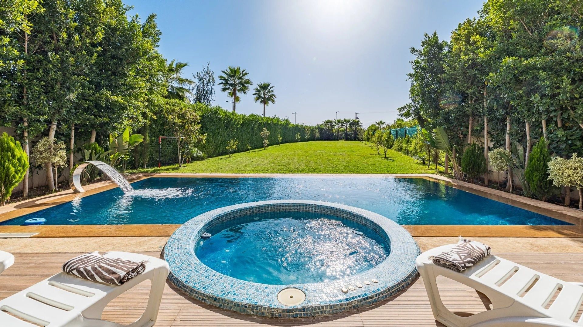 Louer Villa 7&nbsp;pièces 560&nbsp;m² Marrakech