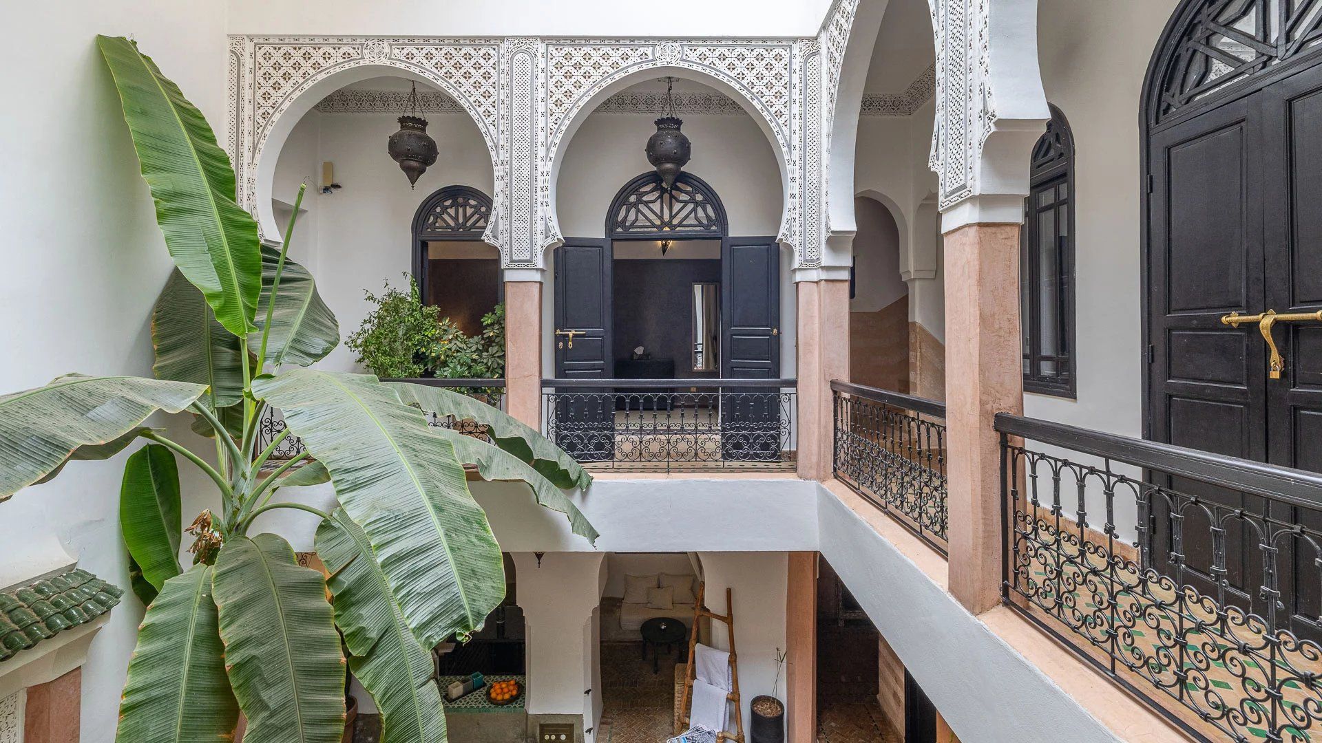 Buy Riad 14 rooms 380 m² Marrakech
