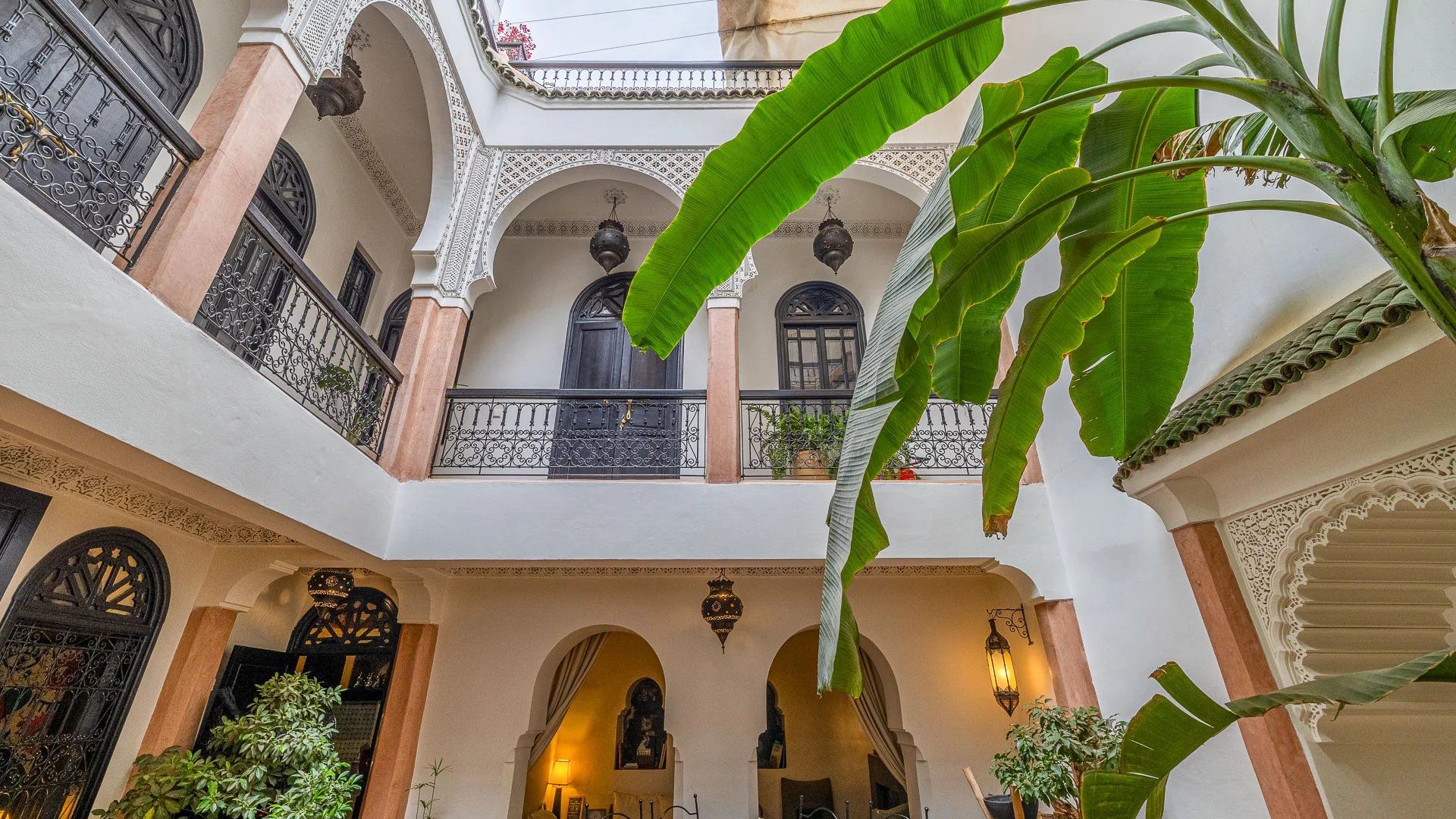 Buy Riad 14 rooms 380 m² Marrakech