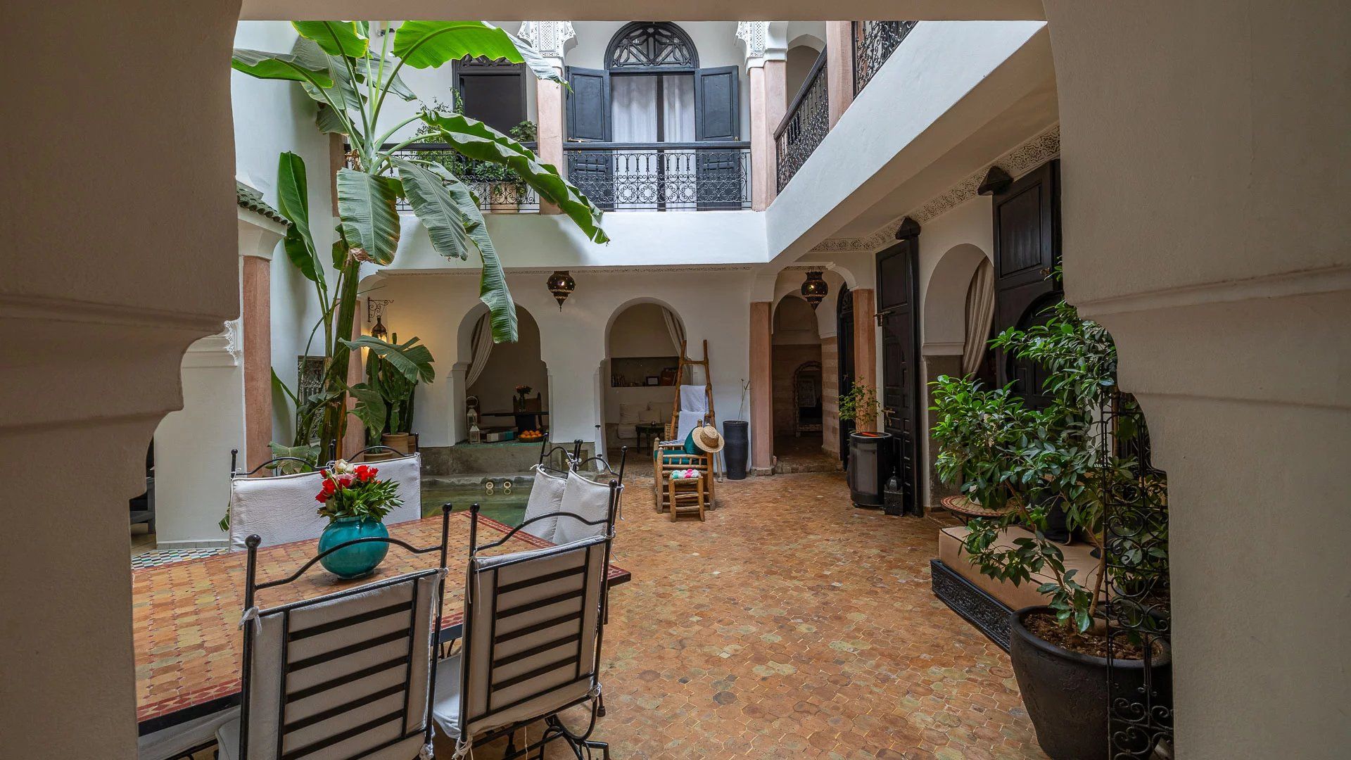 Buy Riad 14 rooms 380 m² Marrakech
