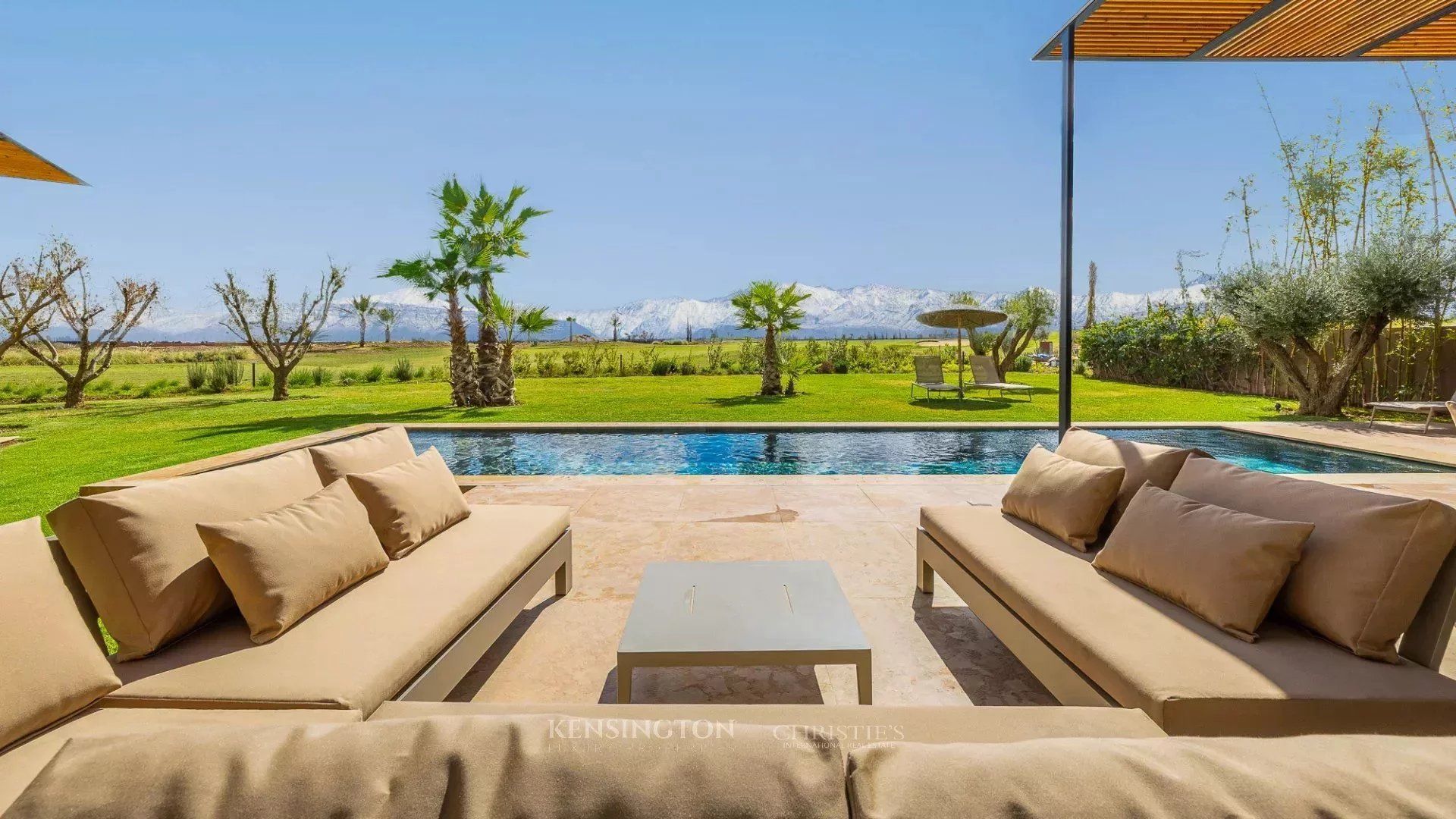 Louer Villa 8 pièces 550 m² Marrakech