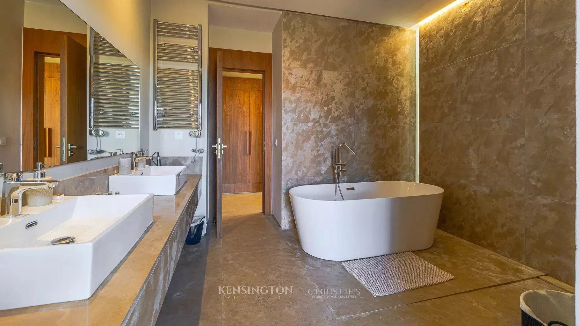 Louer Villa 8 pièces 550 m² Marrakech