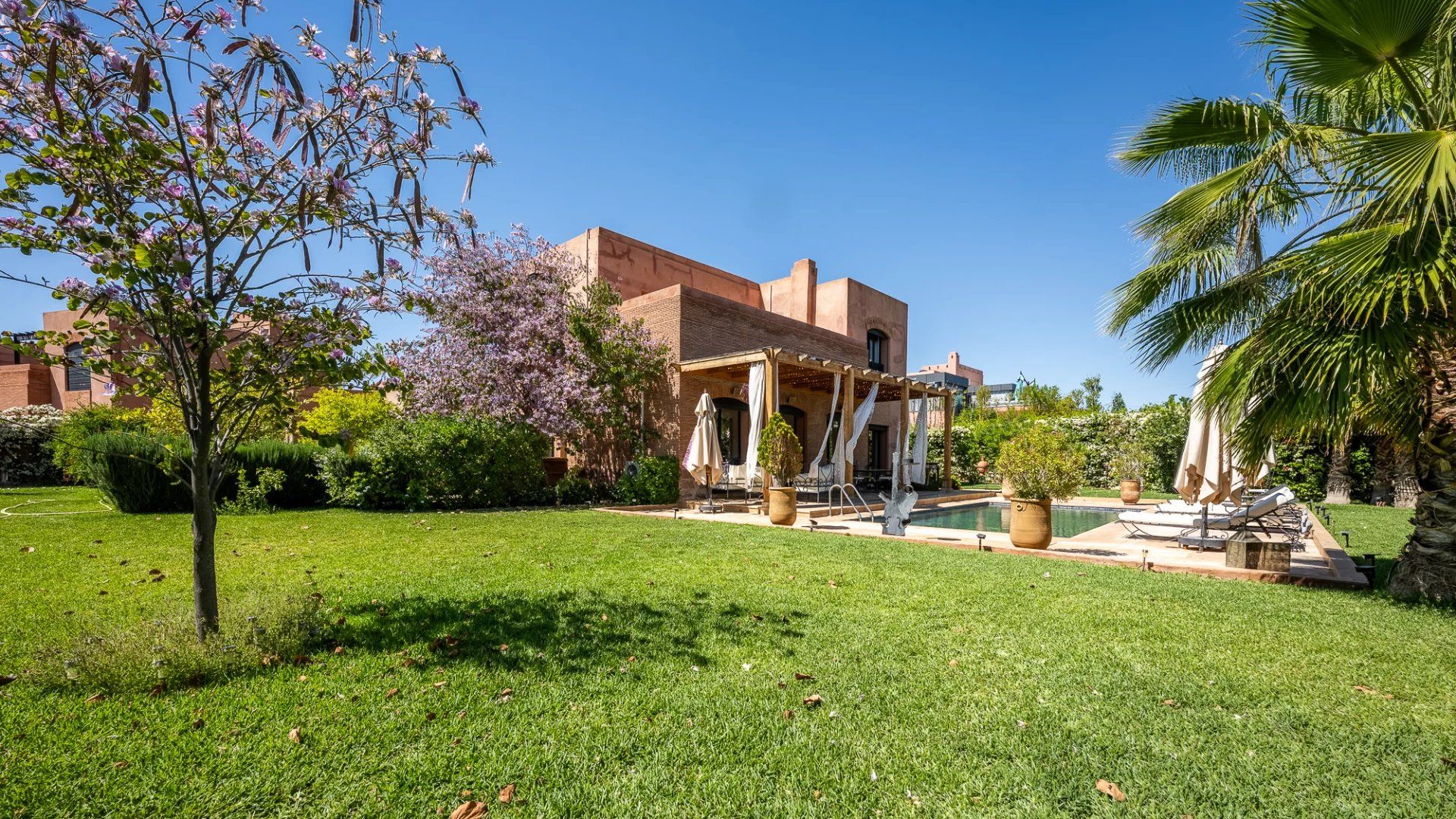 Buy Villa 6&nbsp;rooms 350&nbsp;m² Marrakech