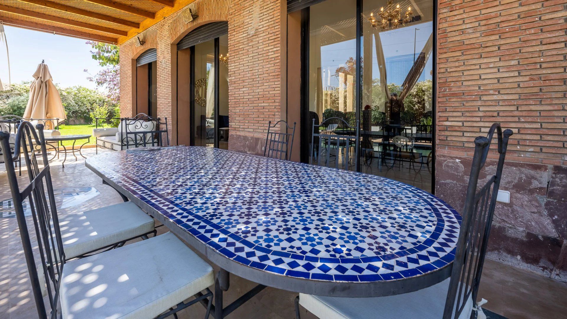 Buy Villa 6&nbsp;rooms 350&nbsp;m² Marrakech