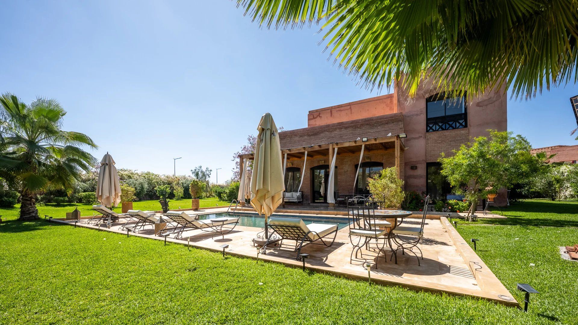 Buy Villa 6&nbsp;rooms 350&nbsp;m² Marrakech