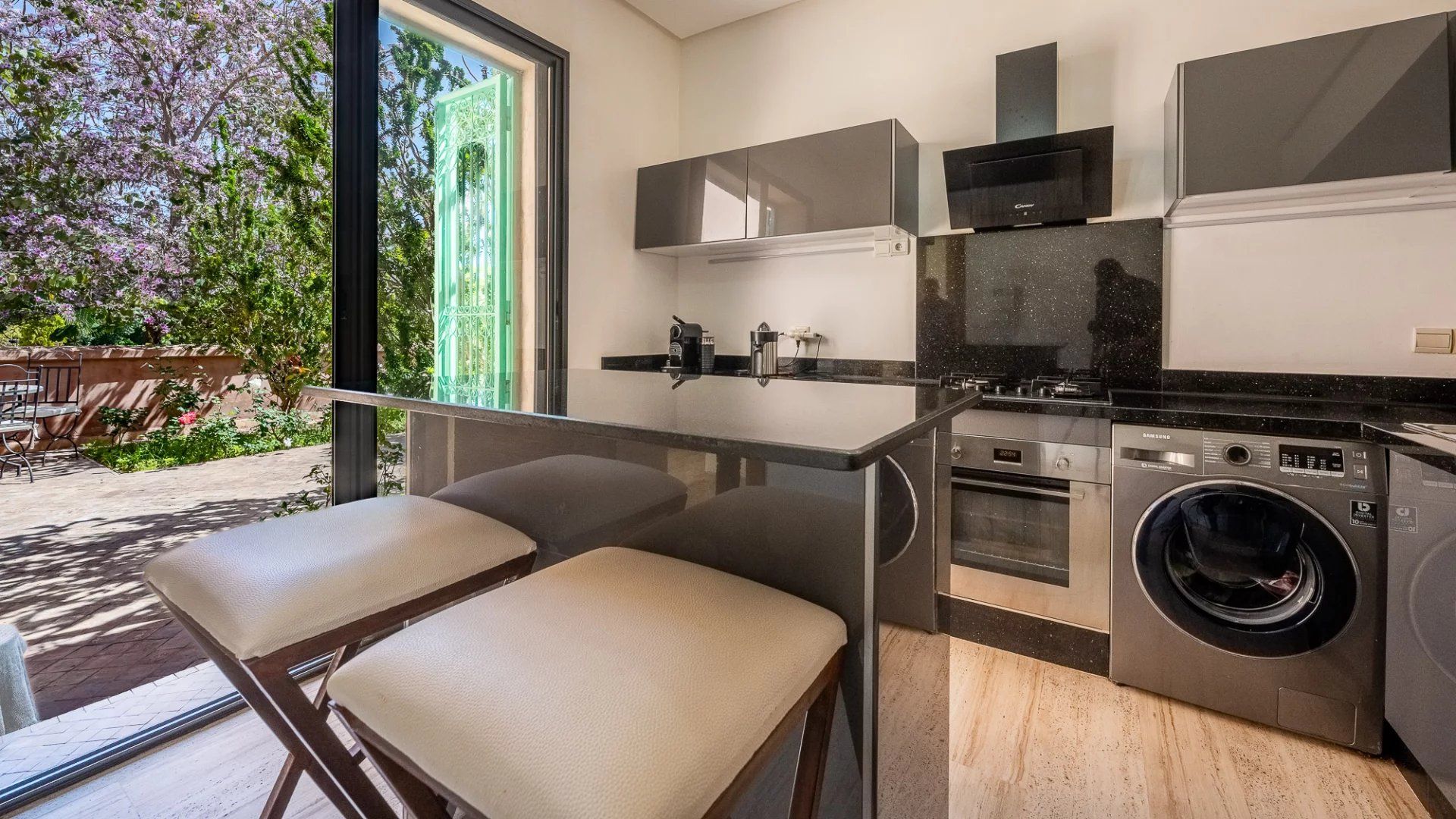 Buy Villa 6&nbsp;rooms 350&nbsp;m² Marrakech
