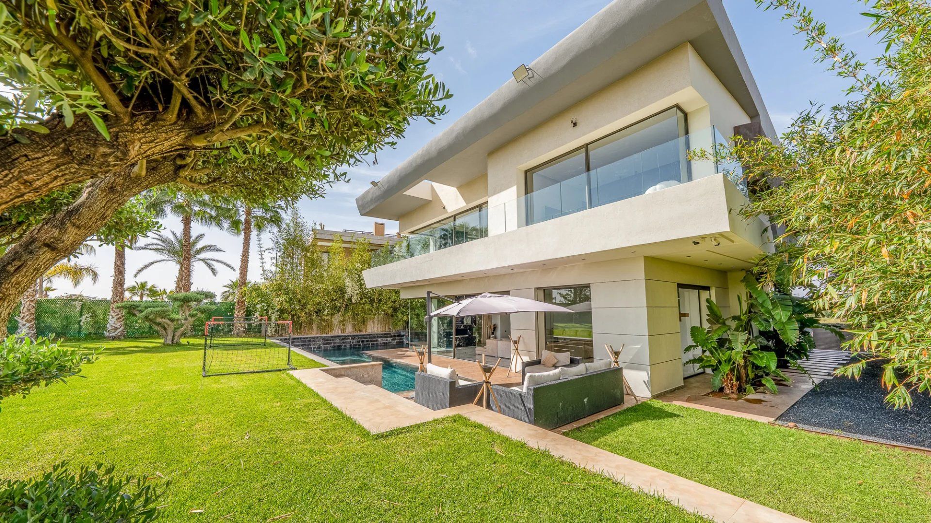 Buy Villa 8&nbsp;rooms 680&nbsp;m² Marrakech