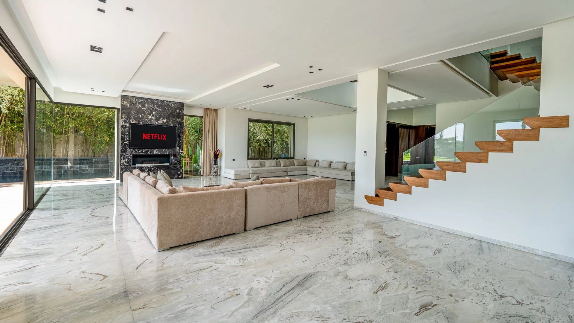 Buy Villa 8&nbsp;rooms 680&nbsp;m² Marrakech