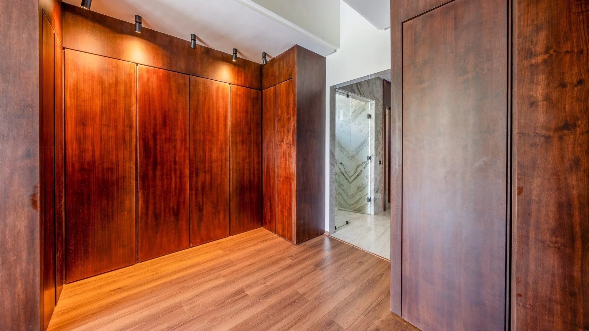 Buy Villa 8&nbsp;rooms 680&nbsp;m² Marrakech