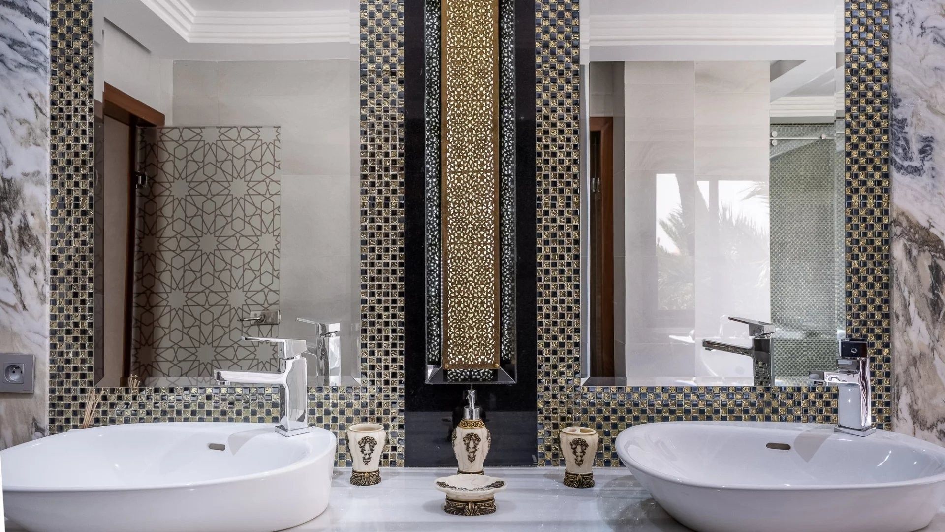 Buy Villa 15&nbsp;rooms 1394&nbsp;m² Marrakech