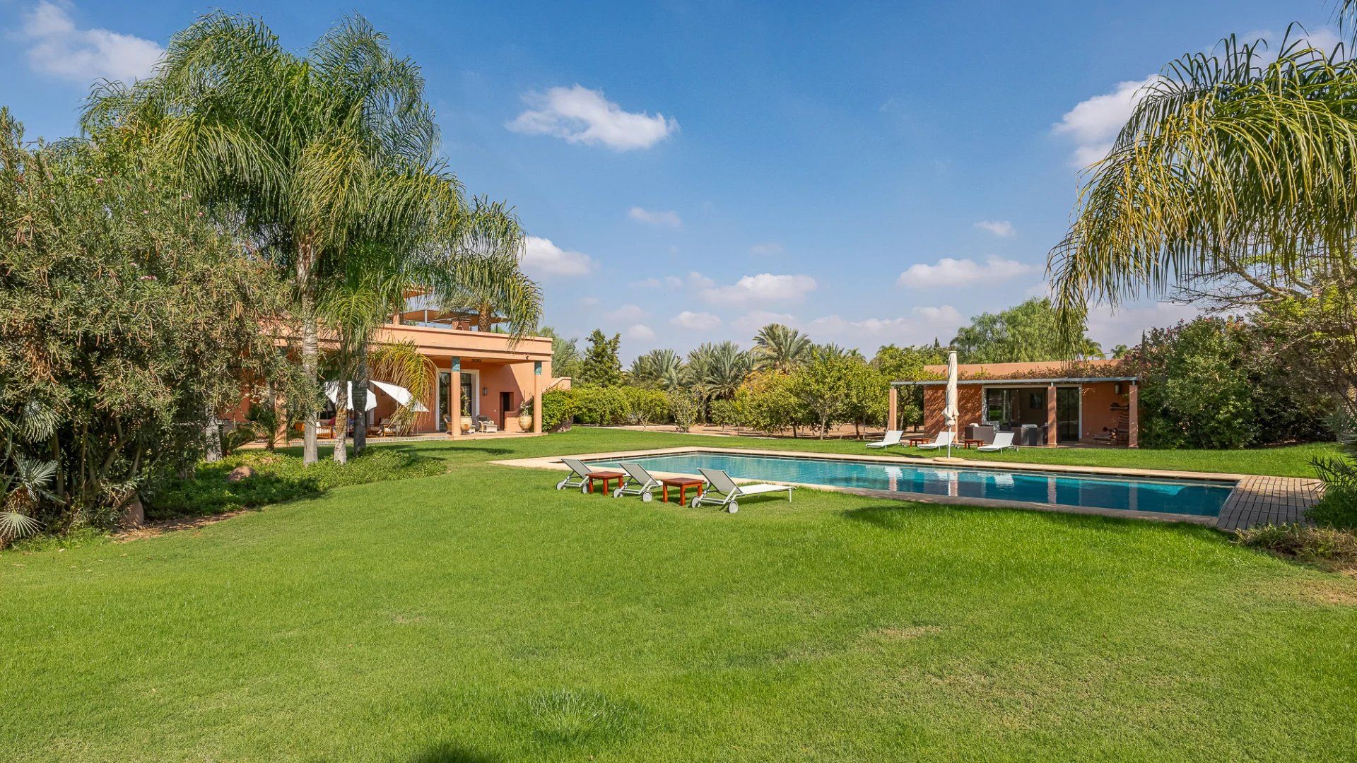 Buy Villa 8&nbsp;rooms 1120&nbsp;m² Marrakech