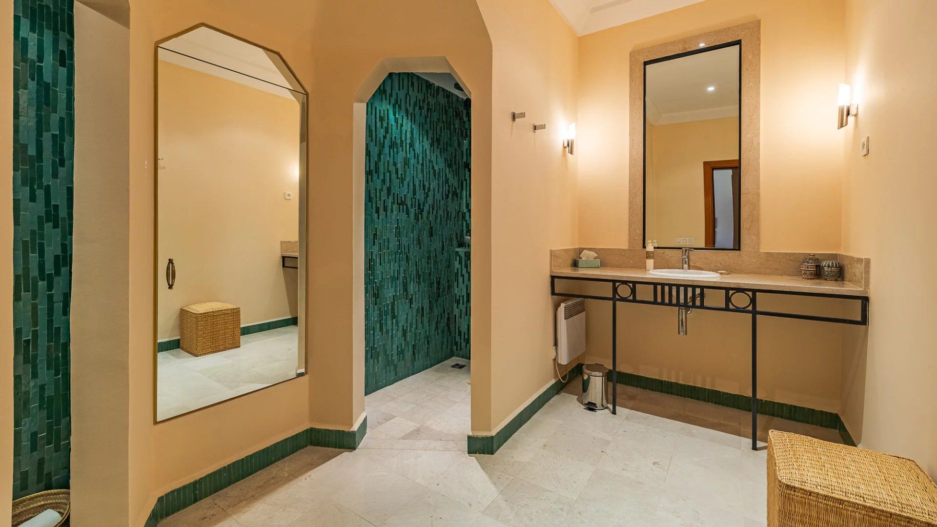 Buy Villa 8&nbsp;rooms 1120&nbsp;m² Marrakech