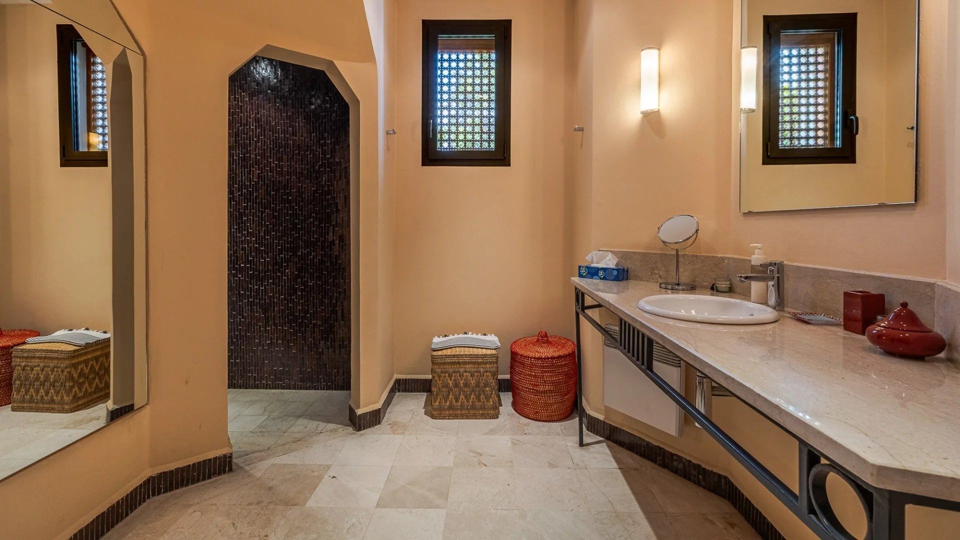 Buy Villa 8&nbsp;rooms 1120&nbsp;m² Marrakech