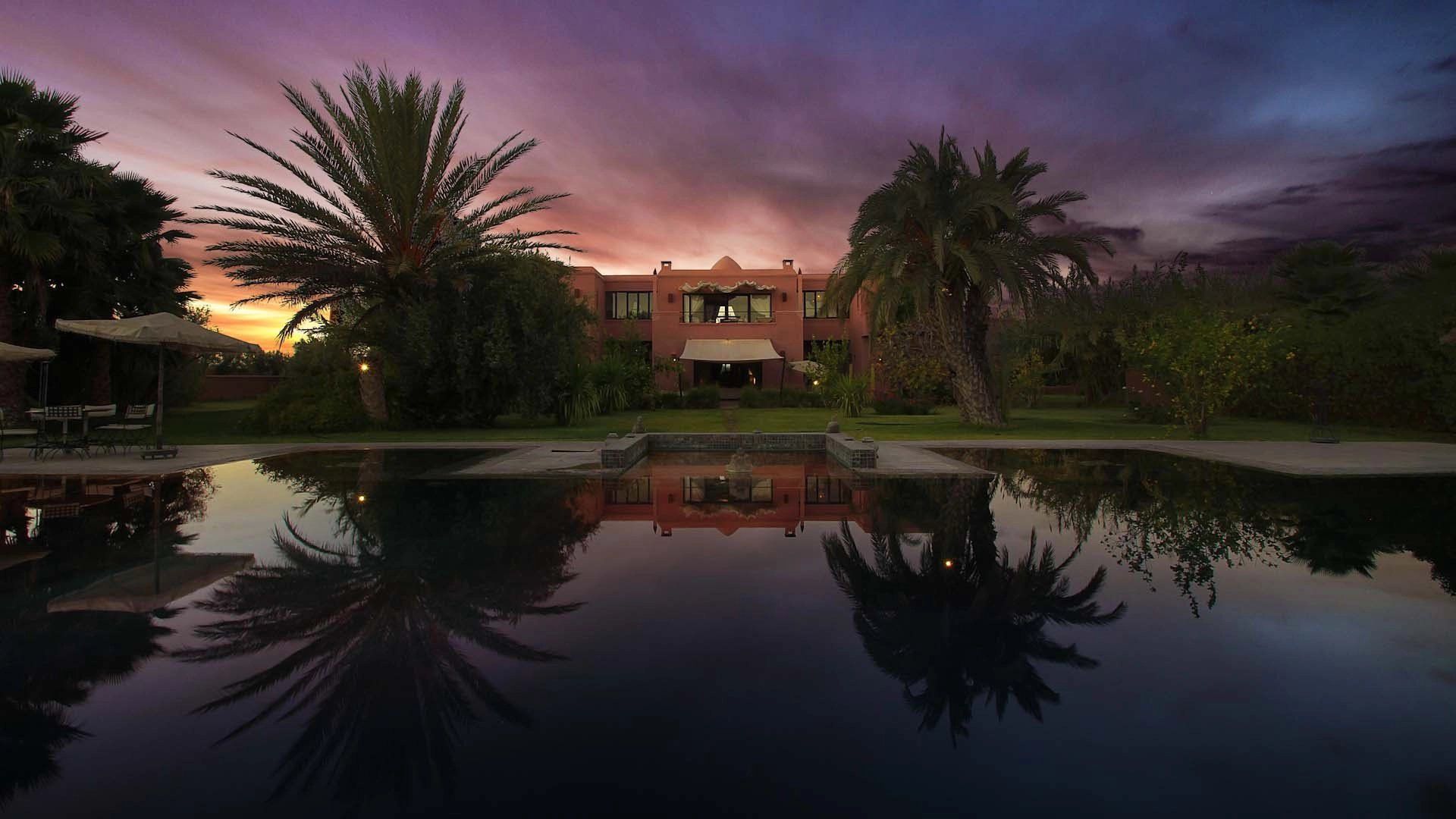 Louer Villa 17 pièces 1200 m² Marrakech