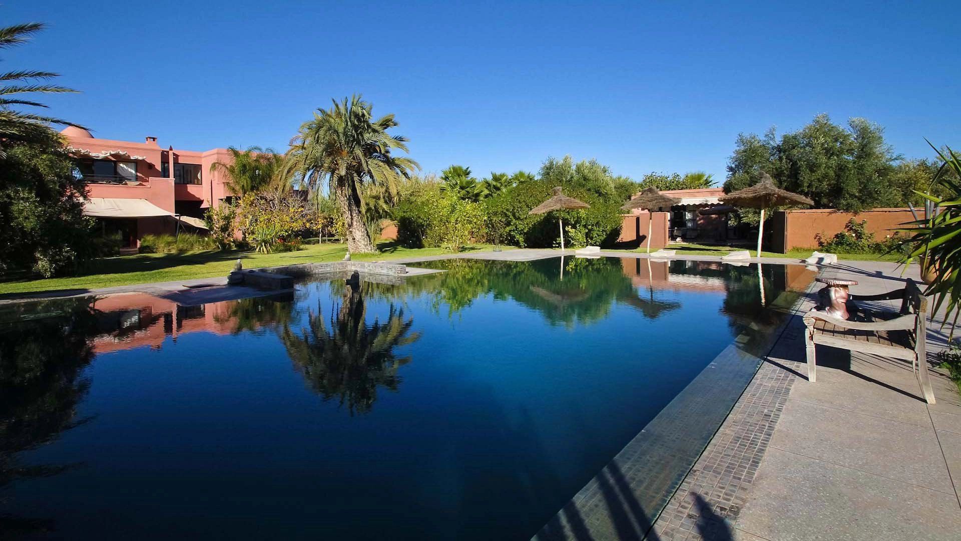 Louer Villa 17 pièces 1200 m² Marrakech