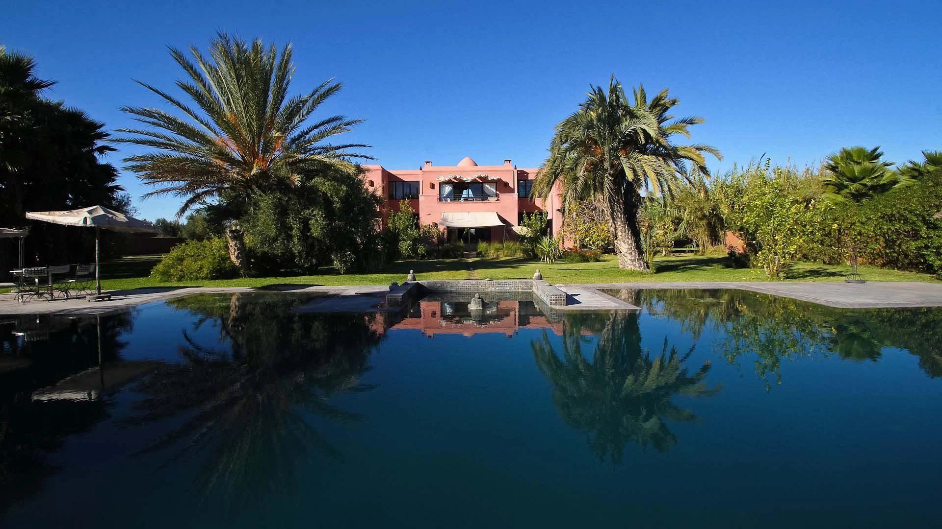 Louer Villa 17 pièces 1200 m² Marrakech