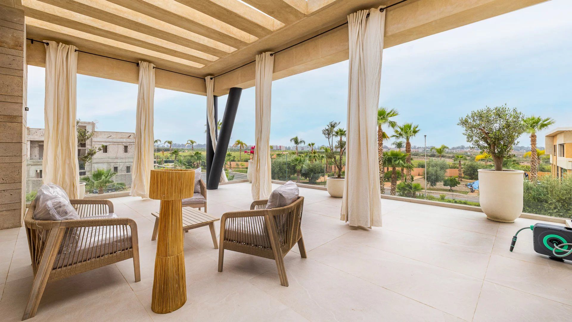 Louer Villa 9 pièces 450 m² Marrakech