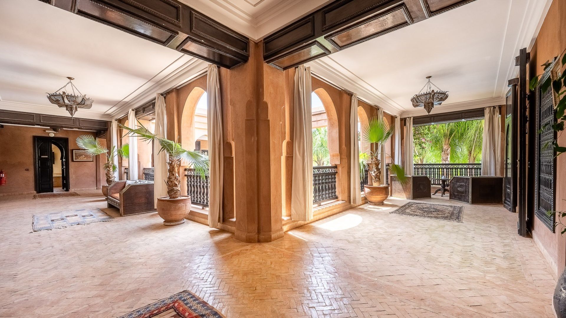 Buy Villa 15&nbsp;rooms 1500&nbsp;m² Marrakech