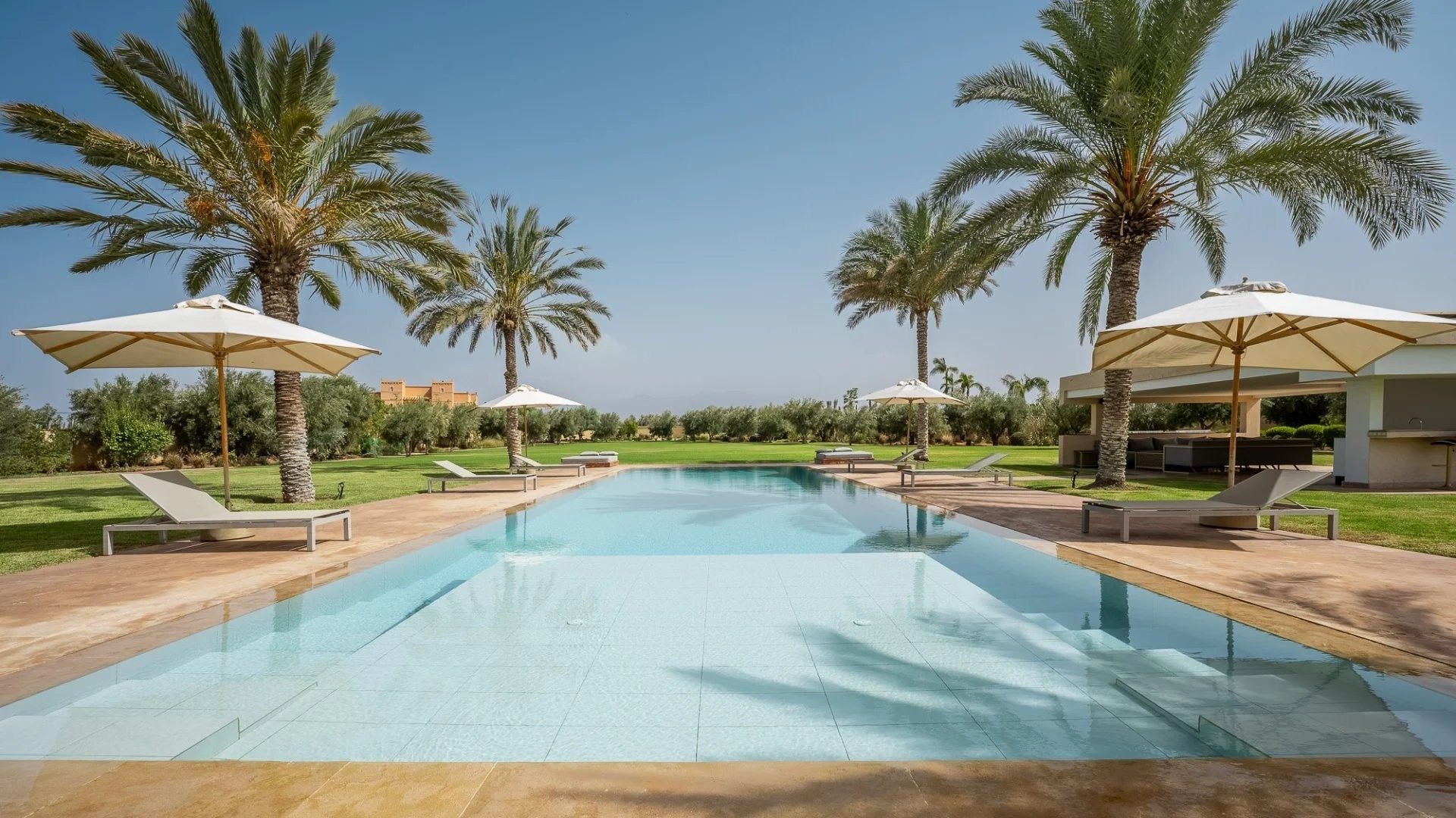 Buy Villa 9&nbsp;rooms 560&nbsp;m² Marrakech