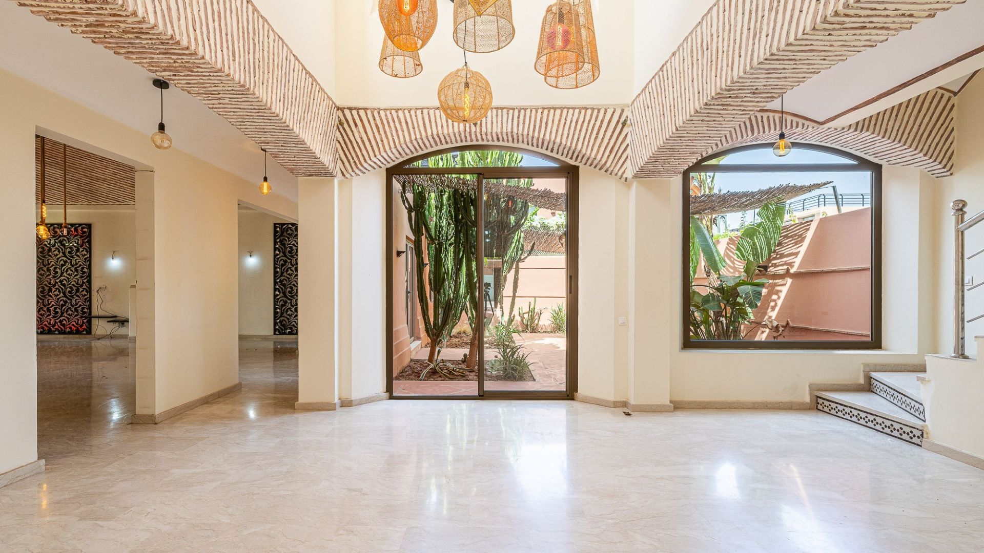 Buy Villa 6&nbsp;rooms 450&nbsp;m² Marrakech