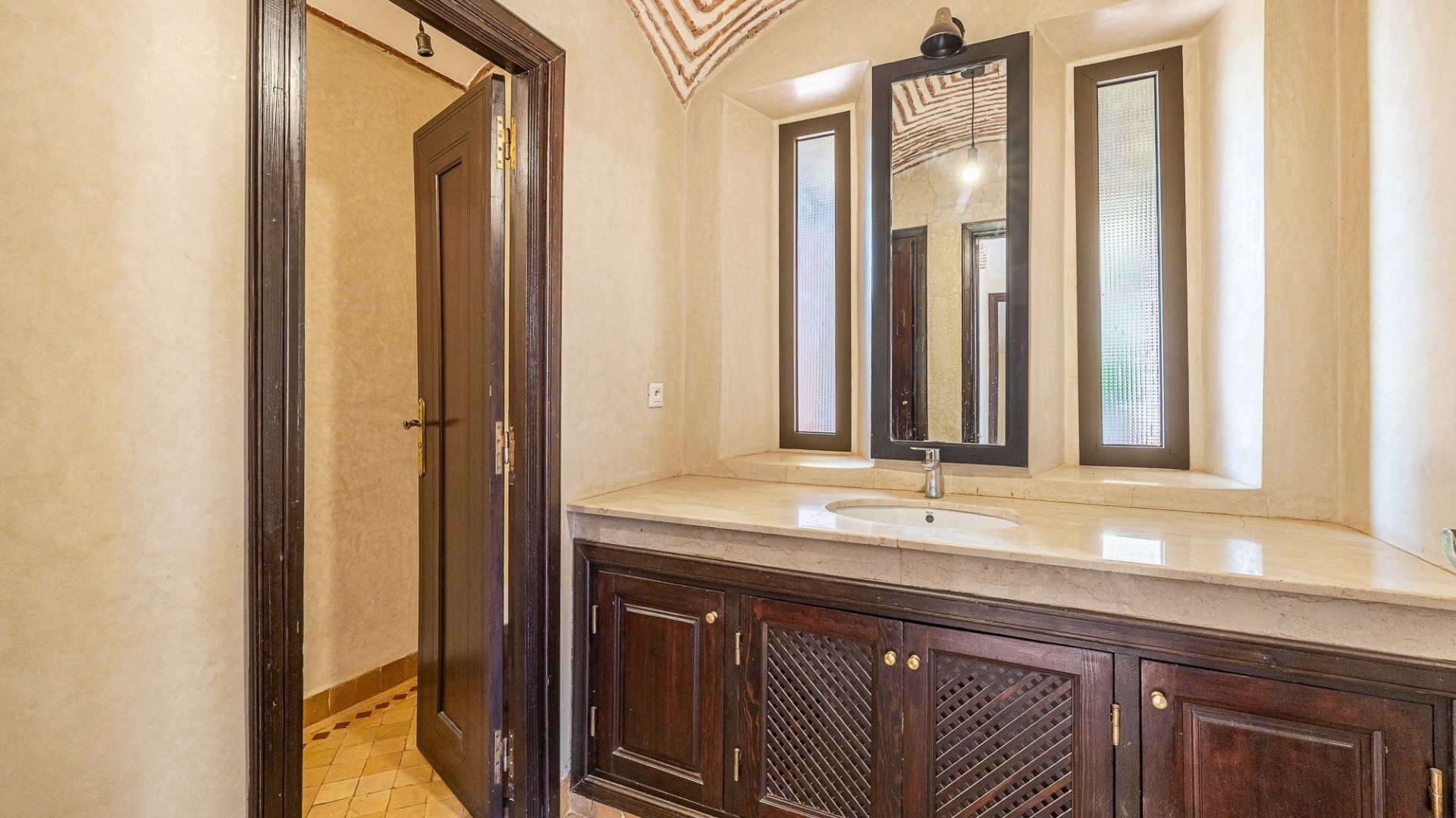 Buy Villa 6&nbsp;rooms 450&nbsp;m² Marrakech