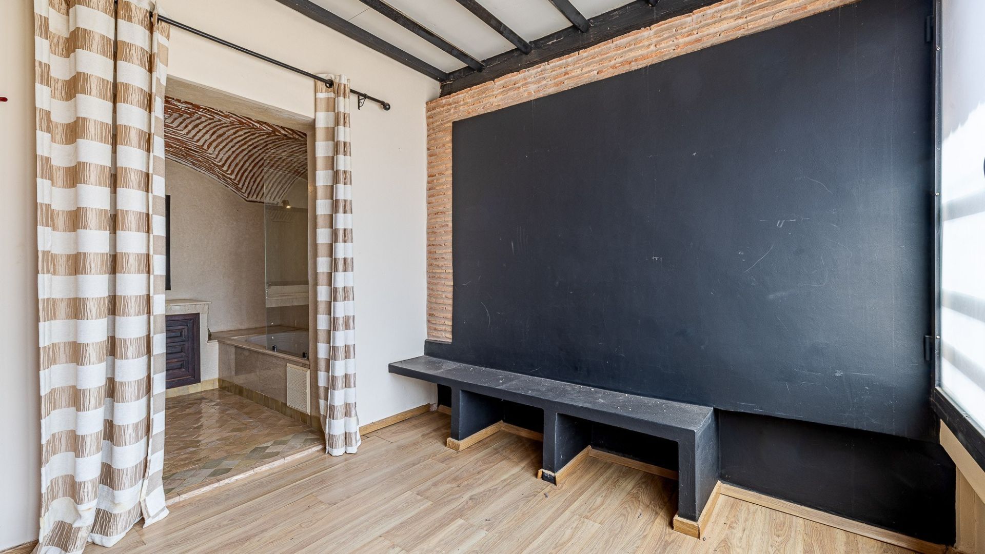 Buy Villa 6&nbsp;rooms 450&nbsp;m² Marrakech