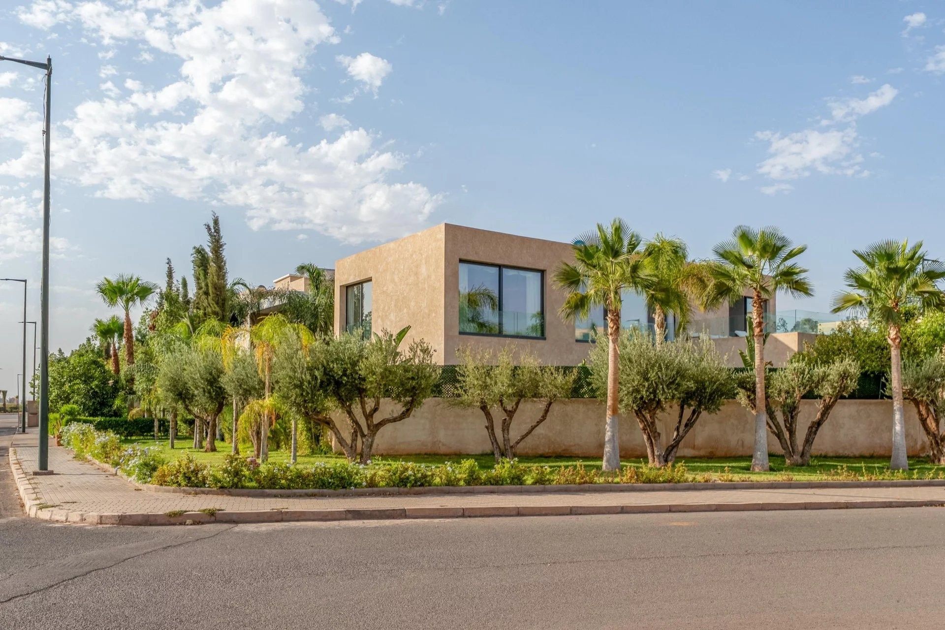 Louer Villa 9&nbsp;pièces 550&nbsp;m² Marrakech