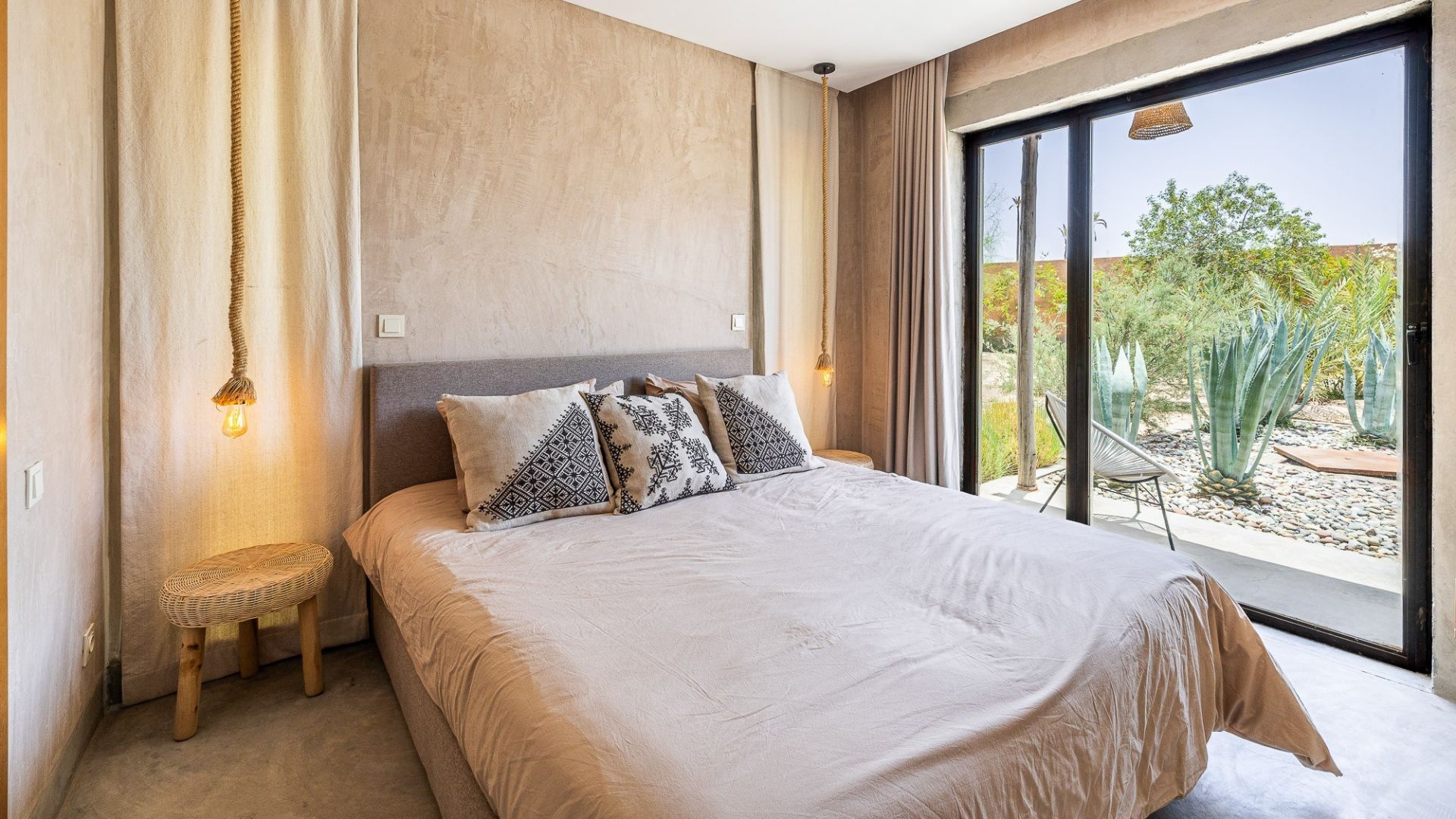 Rent Villa 7 rooms 300 m² Marrakech