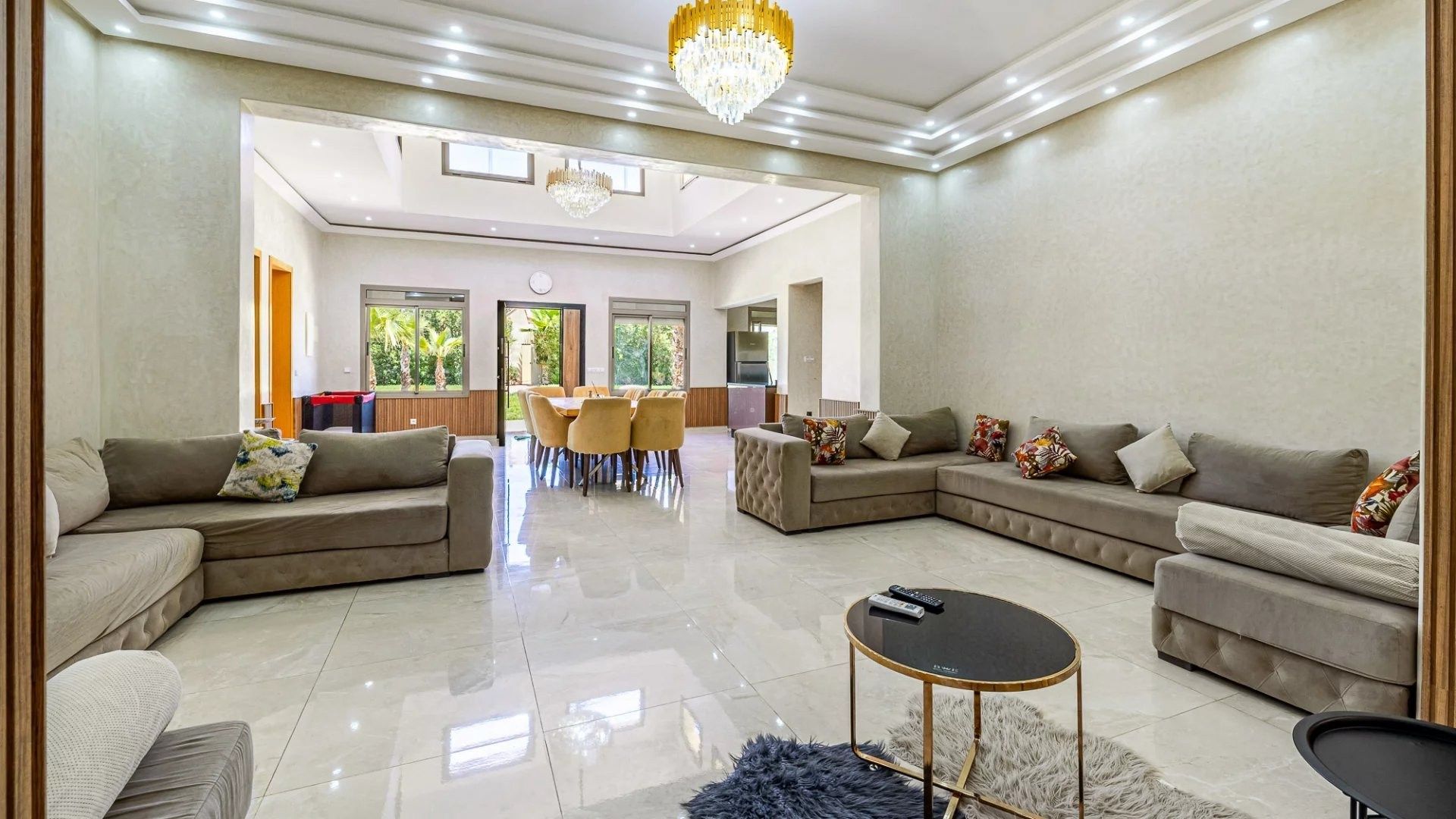 Buy Villa 13&nbsp;rooms 500&nbsp;m² Marrakech