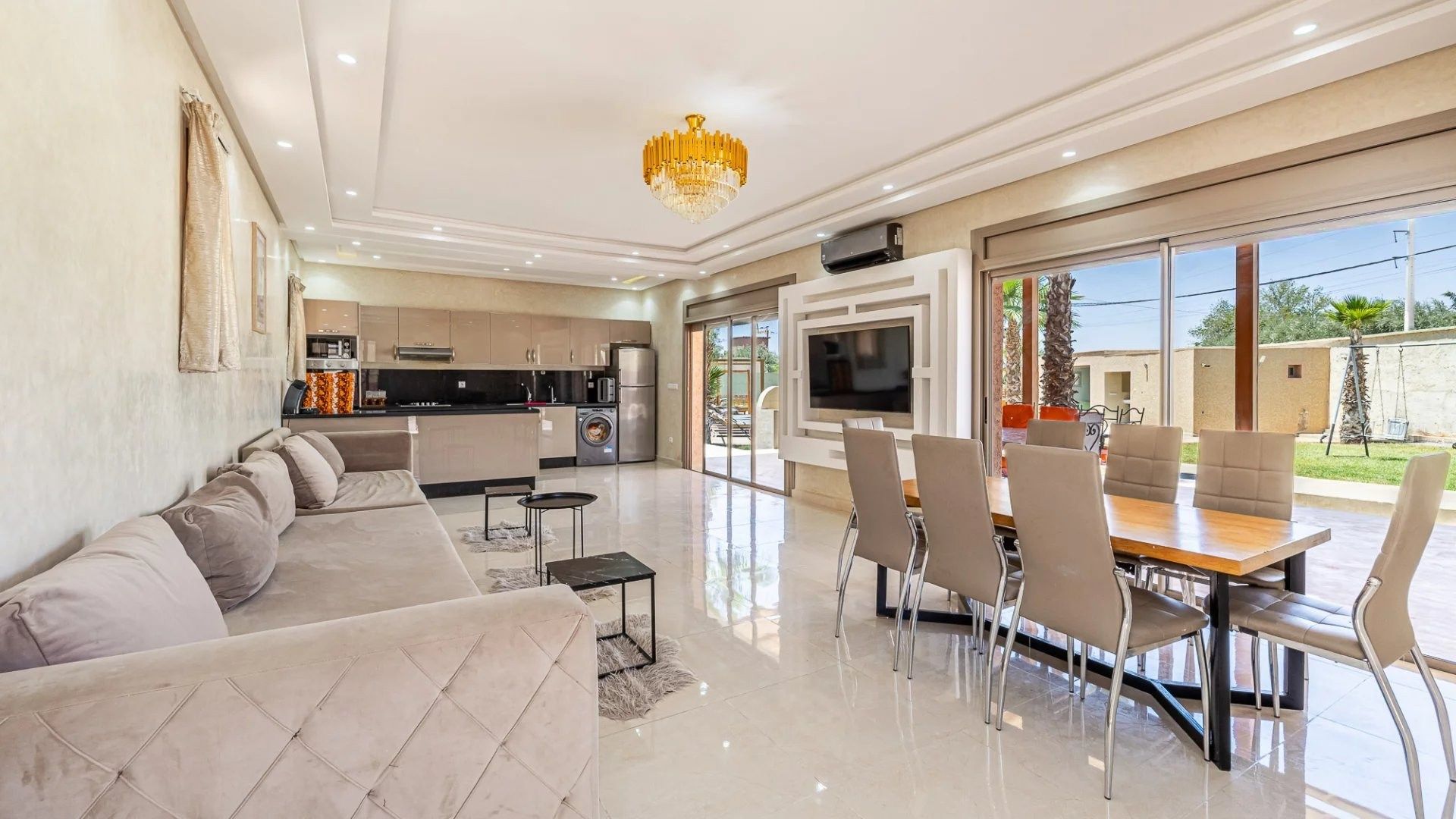 Buy Villa 13&nbsp;rooms 500&nbsp;m² Marrakech