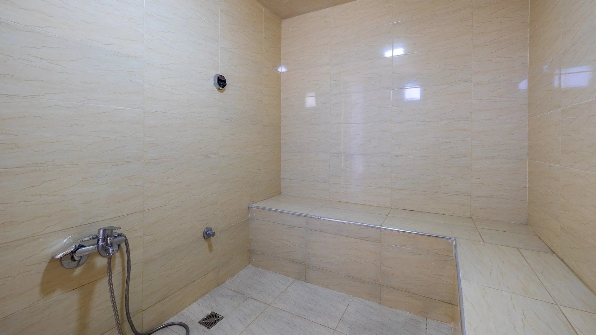 Buy Villa 13&nbsp;rooms 500&nbsp;m² Marrakech