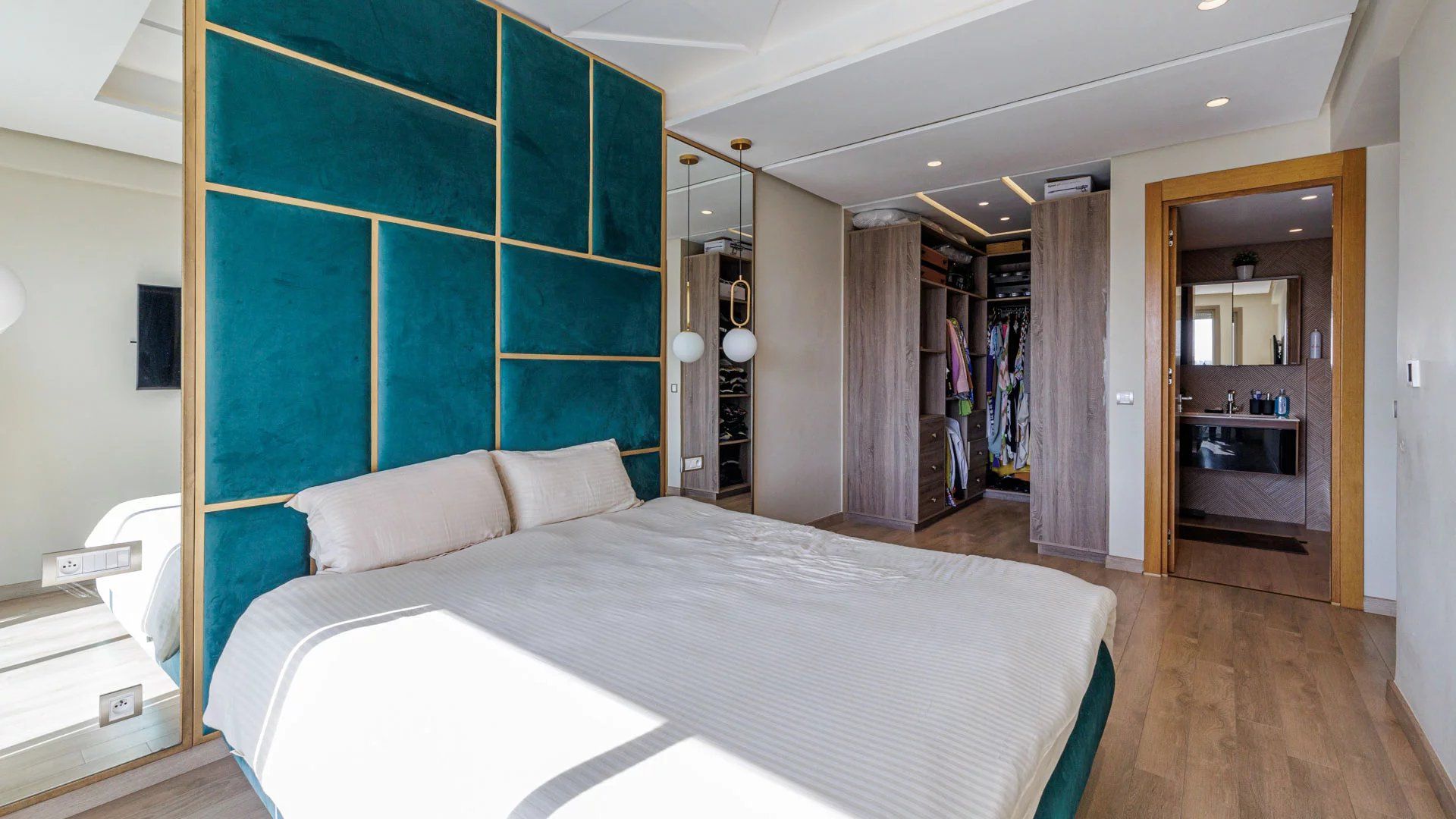 Buy Apartment 5&nbsp;rooms 132&nbsp;m² Casablanca