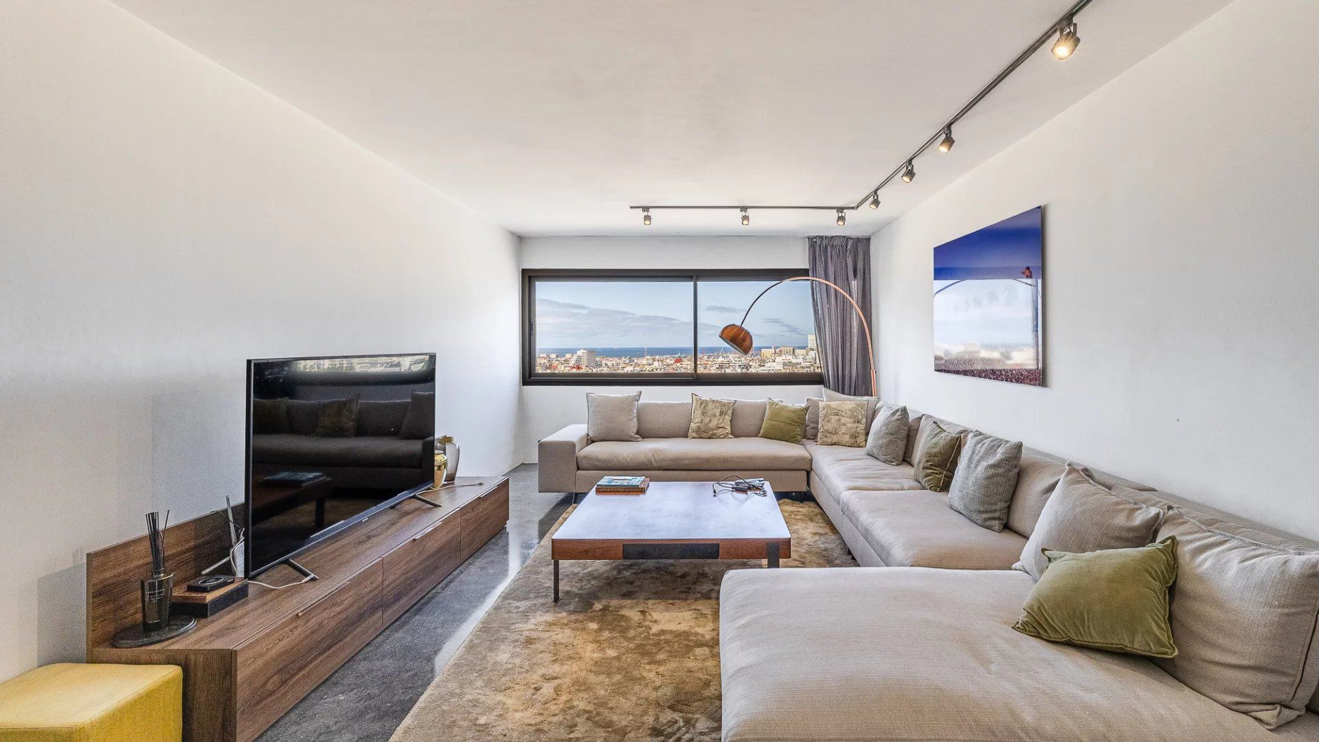 Buy Apartment 4&nbsp;rooms 200&nbsp;m² Casablanca