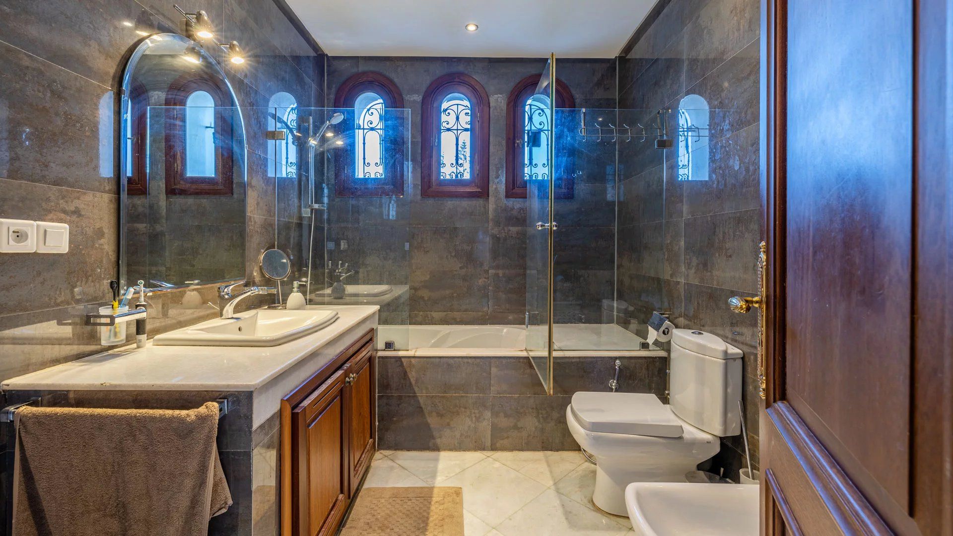 Buy Villa 8 rooms 1050 m² Casablanca