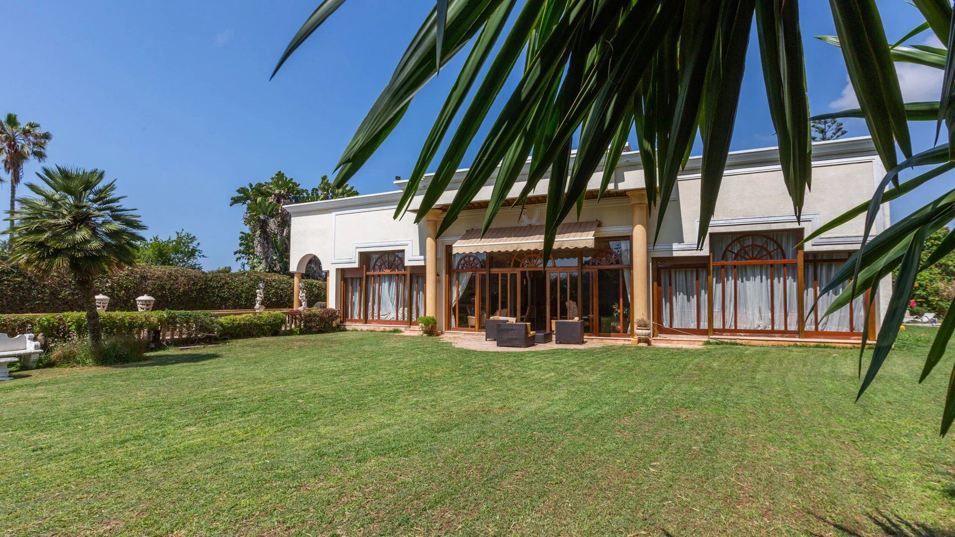 Acheter Villa 9&nbsp;pièces 2149&nbsp;m² Casablanca
