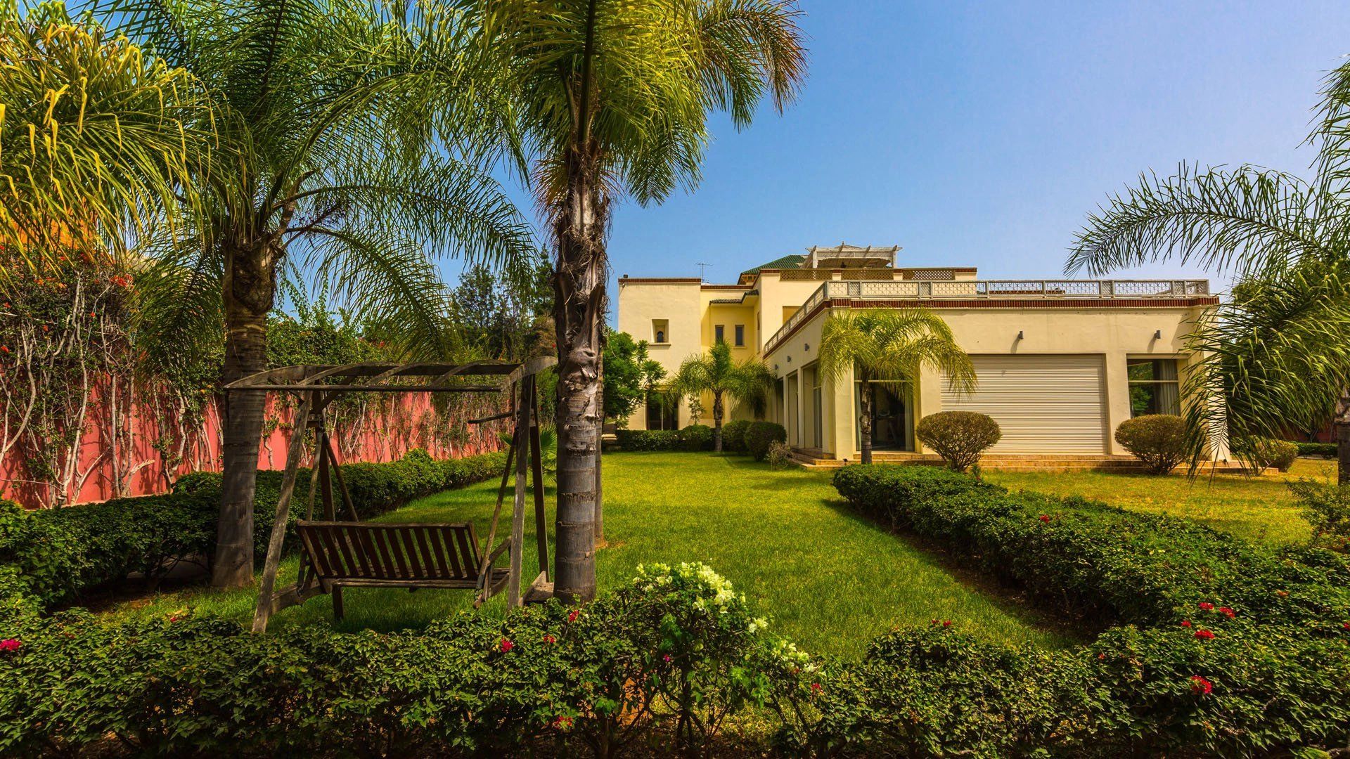 Buy Villa 13 rooms 1800 m² Casablanca