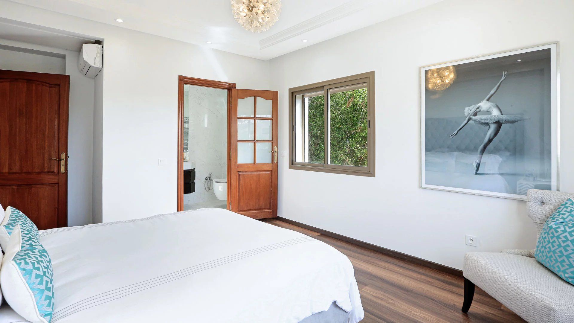 Buy House 6&nbsp;rooms 500&nbsp;m² Casablanca