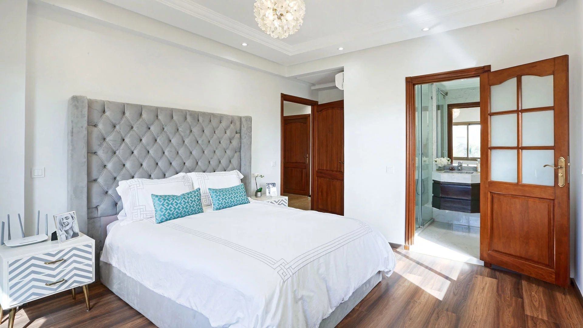 Buy House 6&nbsp;rooms 500&nbsp;m² Casablanca