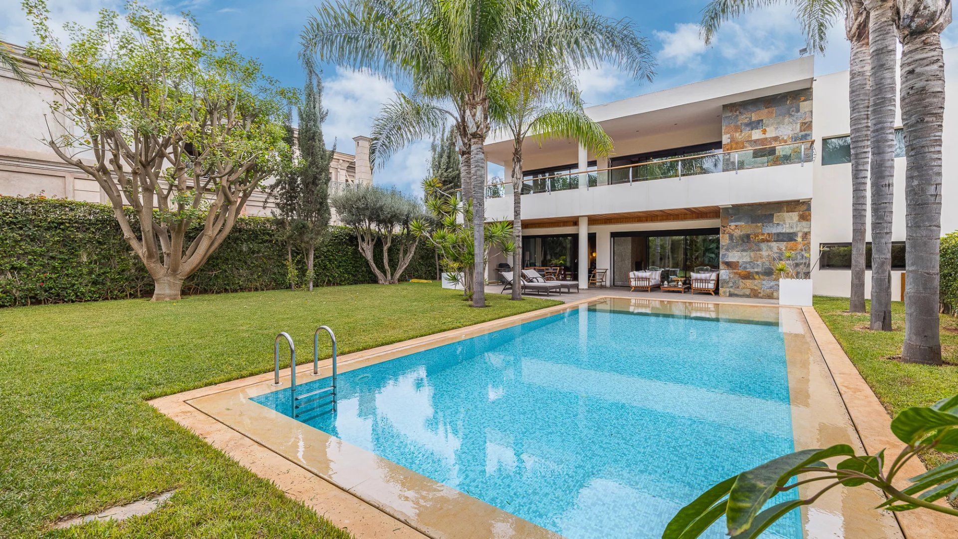 Louer Villa 7 pièces 760 m² Casablanca